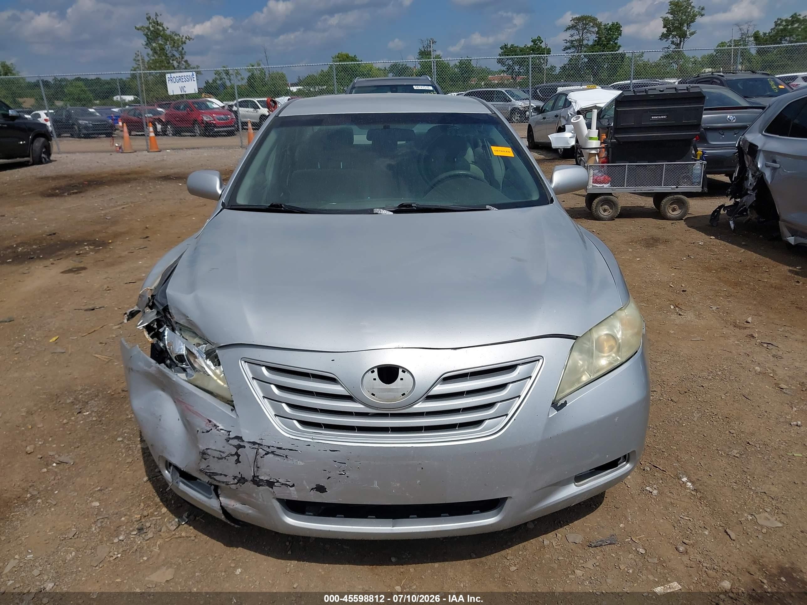 2007 Toyota Camry Le Серебряный vin: 4T1BE46K47U653651