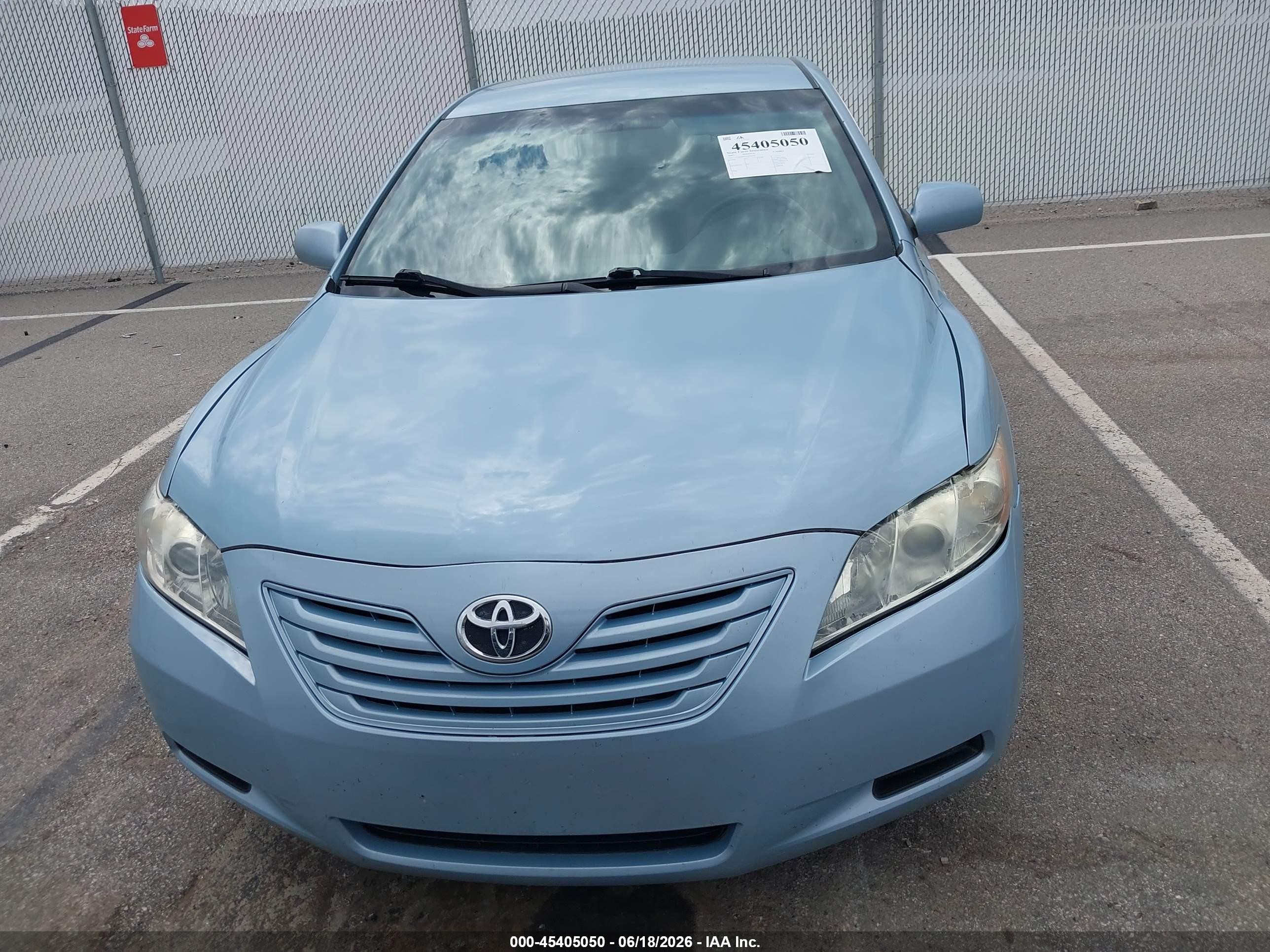 2007 Toyota Camry Le Blue vin: 4T1BE46K47U656629