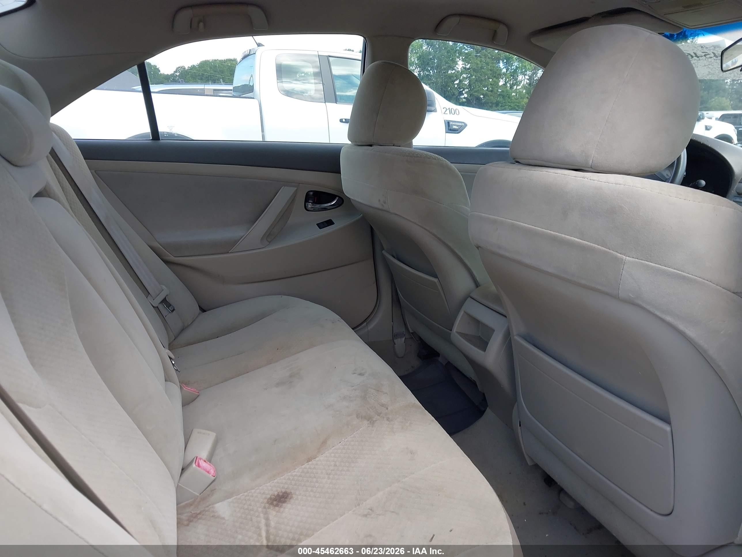 2007 Toyota Camry Le White vin: 4T1BE46K47U668702