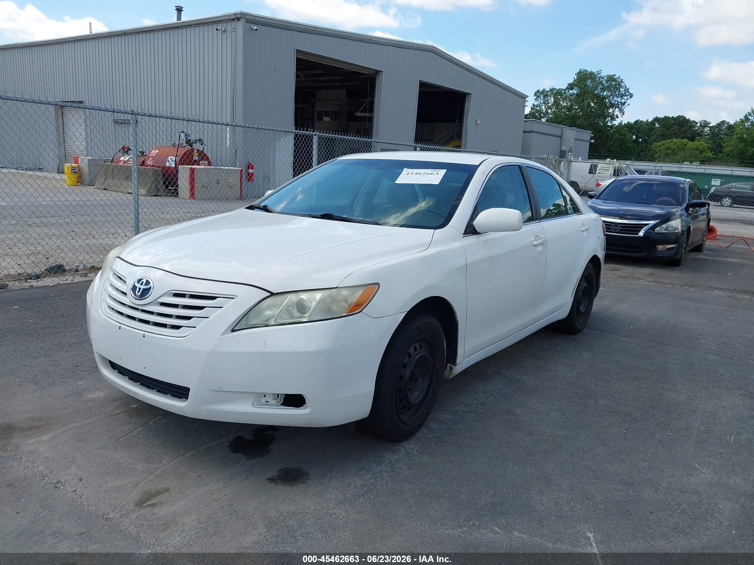 2007 Toyota Camry Le White vin: 4T1BE46K47U668702