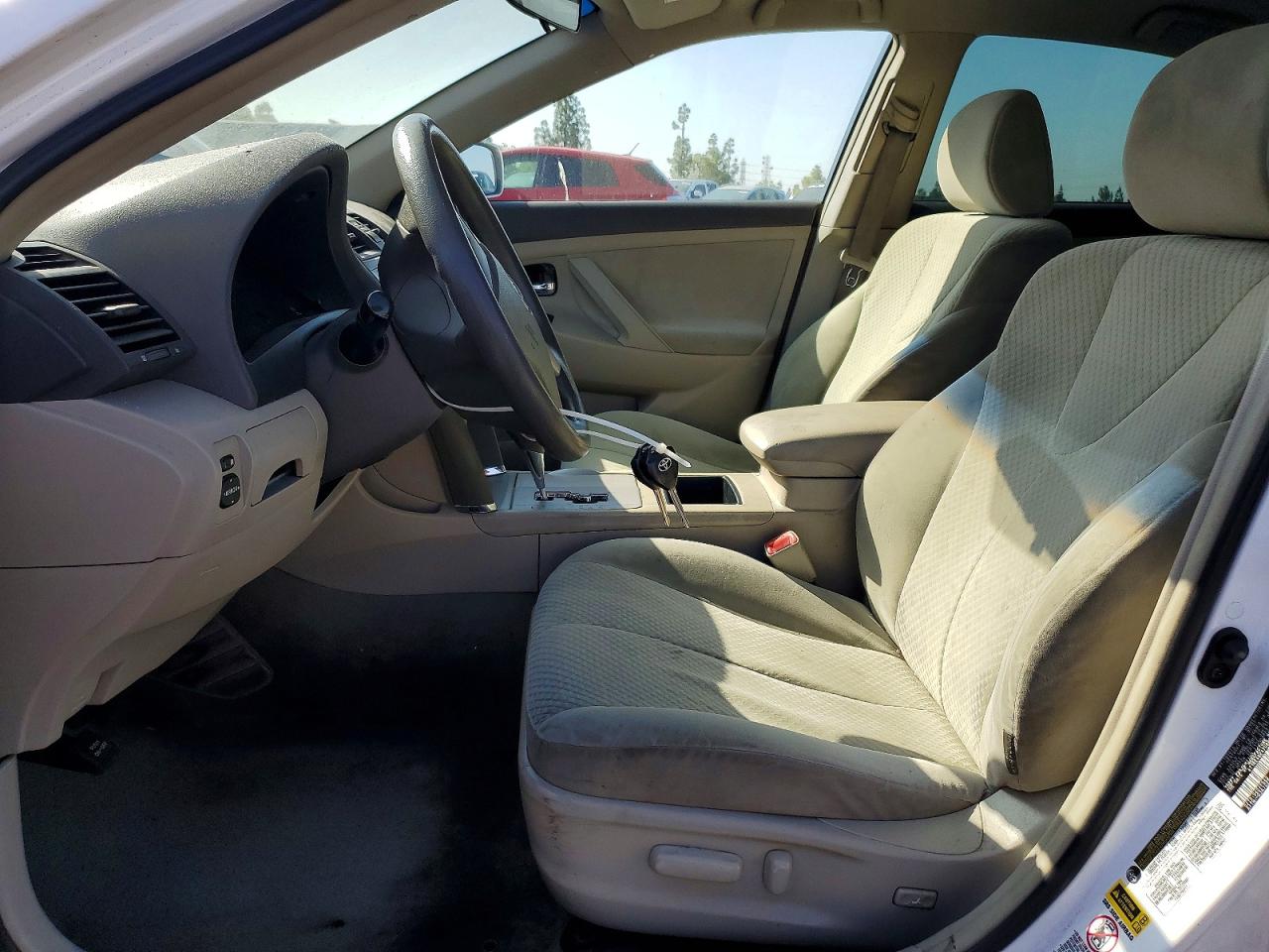2007 Toyota Camry Le White vin: 4T1BE46K47U698329