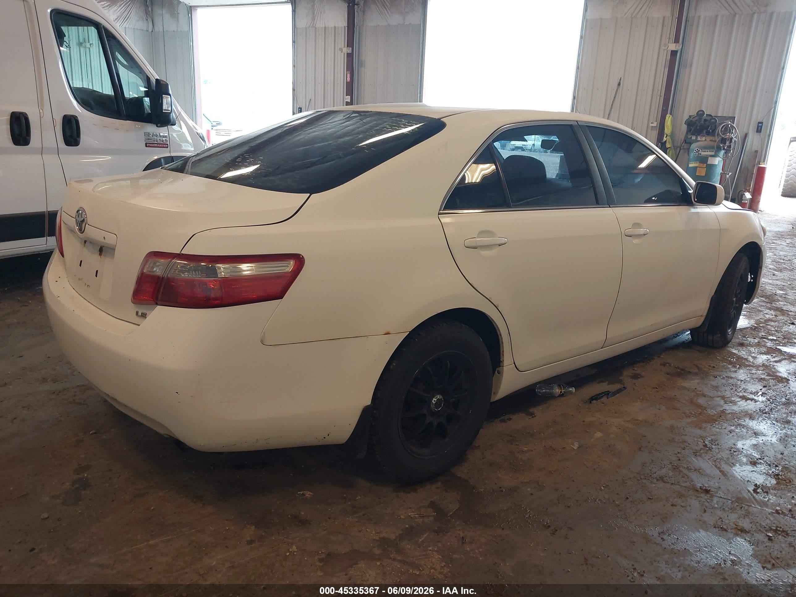 2007 Toyota Camry Le White vin: 4T1BE46K47U700628