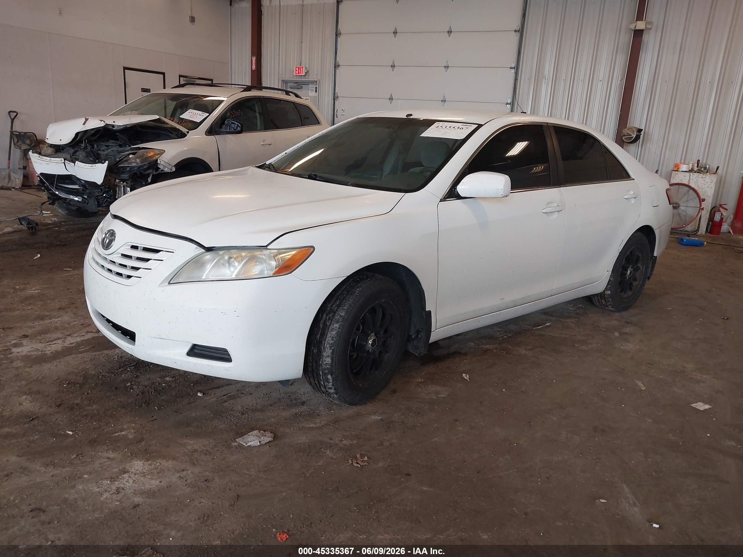 2007 Toyota Camry Le White vin: 4T1BE46K47U700628