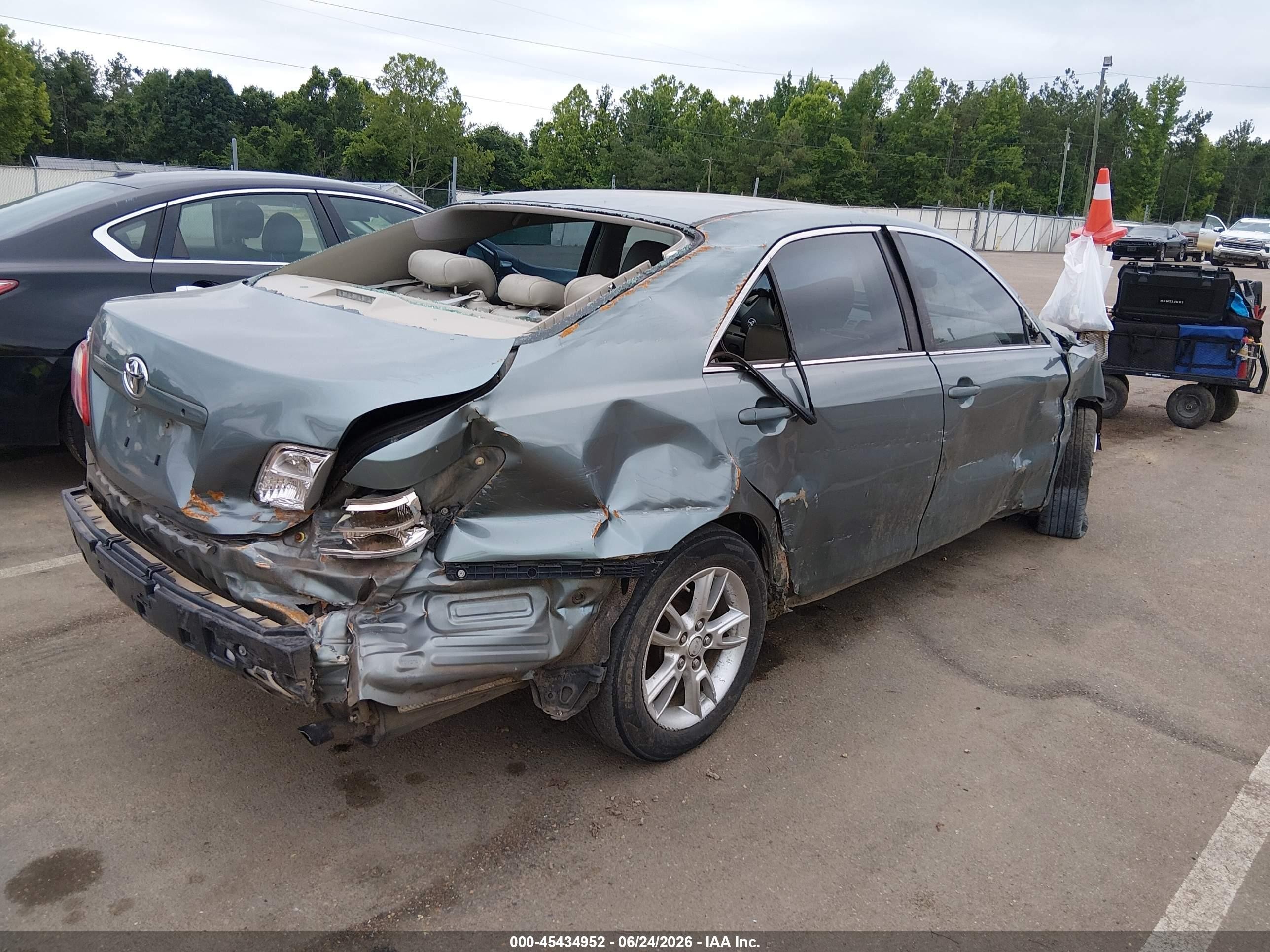 2007 Toyota Camry Le Teal vin: 4T1BE46K47U702475