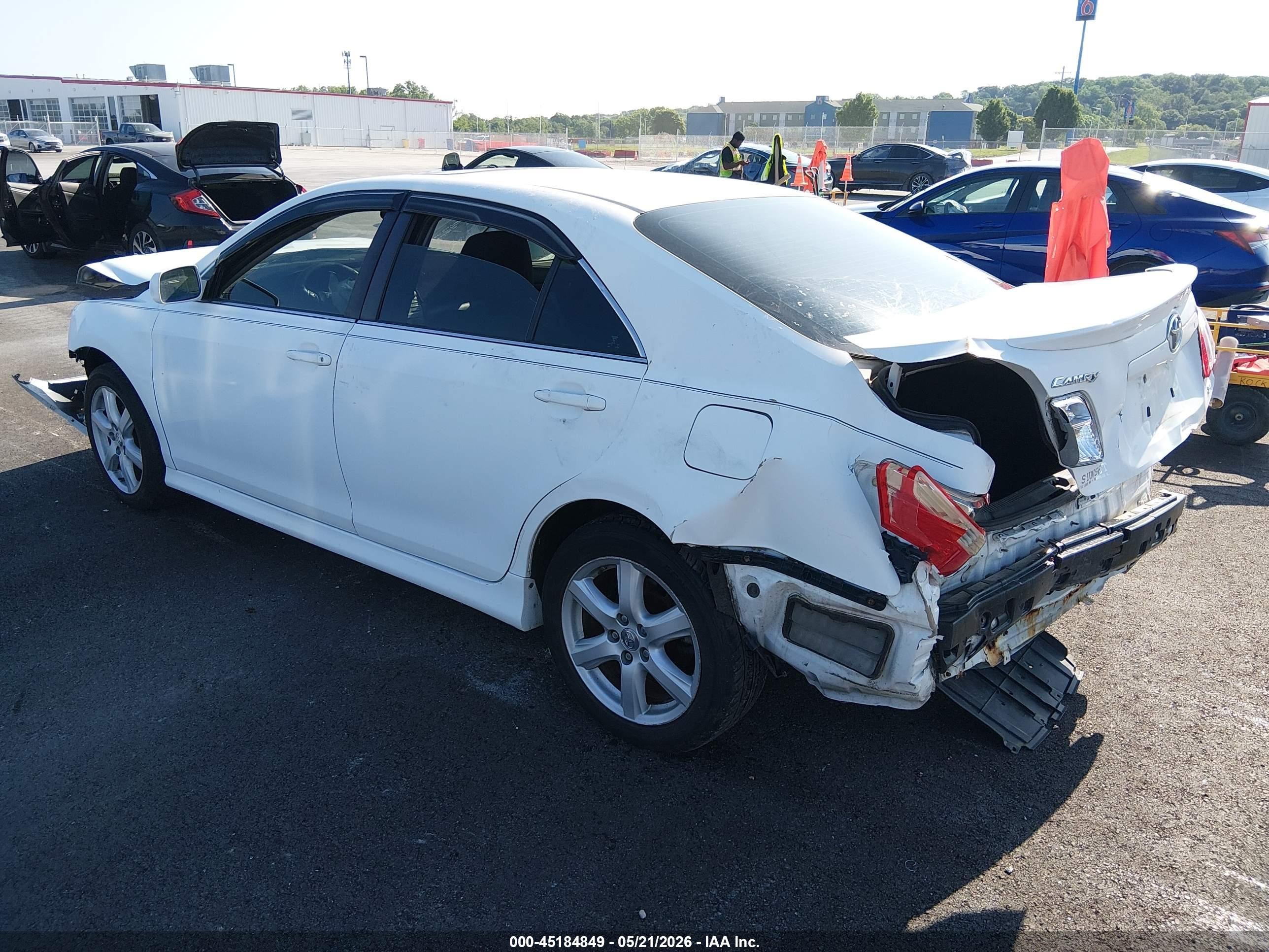 2007 Toyota Camry Se White vin: 4T1BE46K47U707661