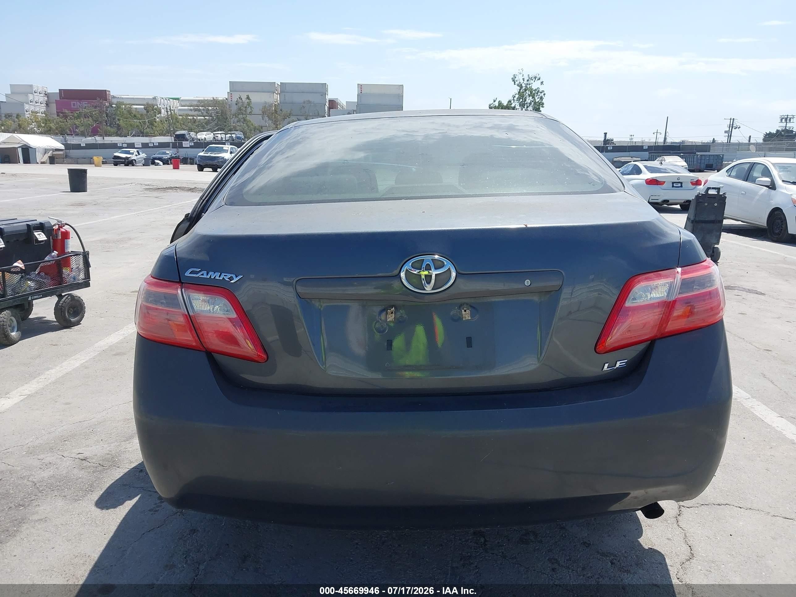 2007 Toyota Camry Le Gray vin: 4T1BE46K47U721026