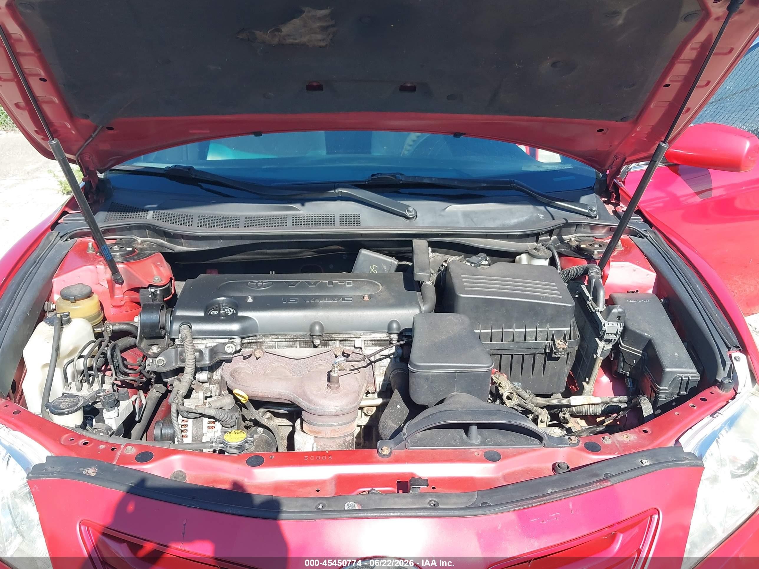 2008 Toyota Camry Le Red vin: 4T1BE46K48U198592