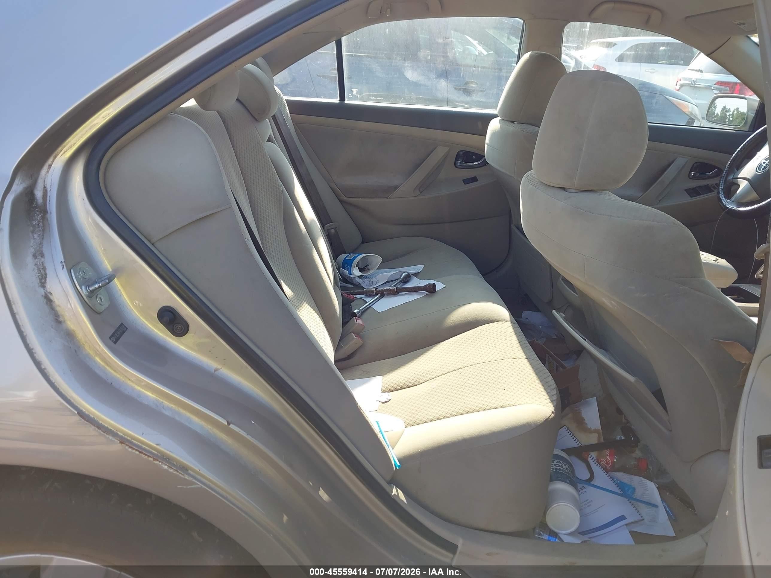 2008 Toyota Camry Le Золотой vin: 4T1BE46K48U262999