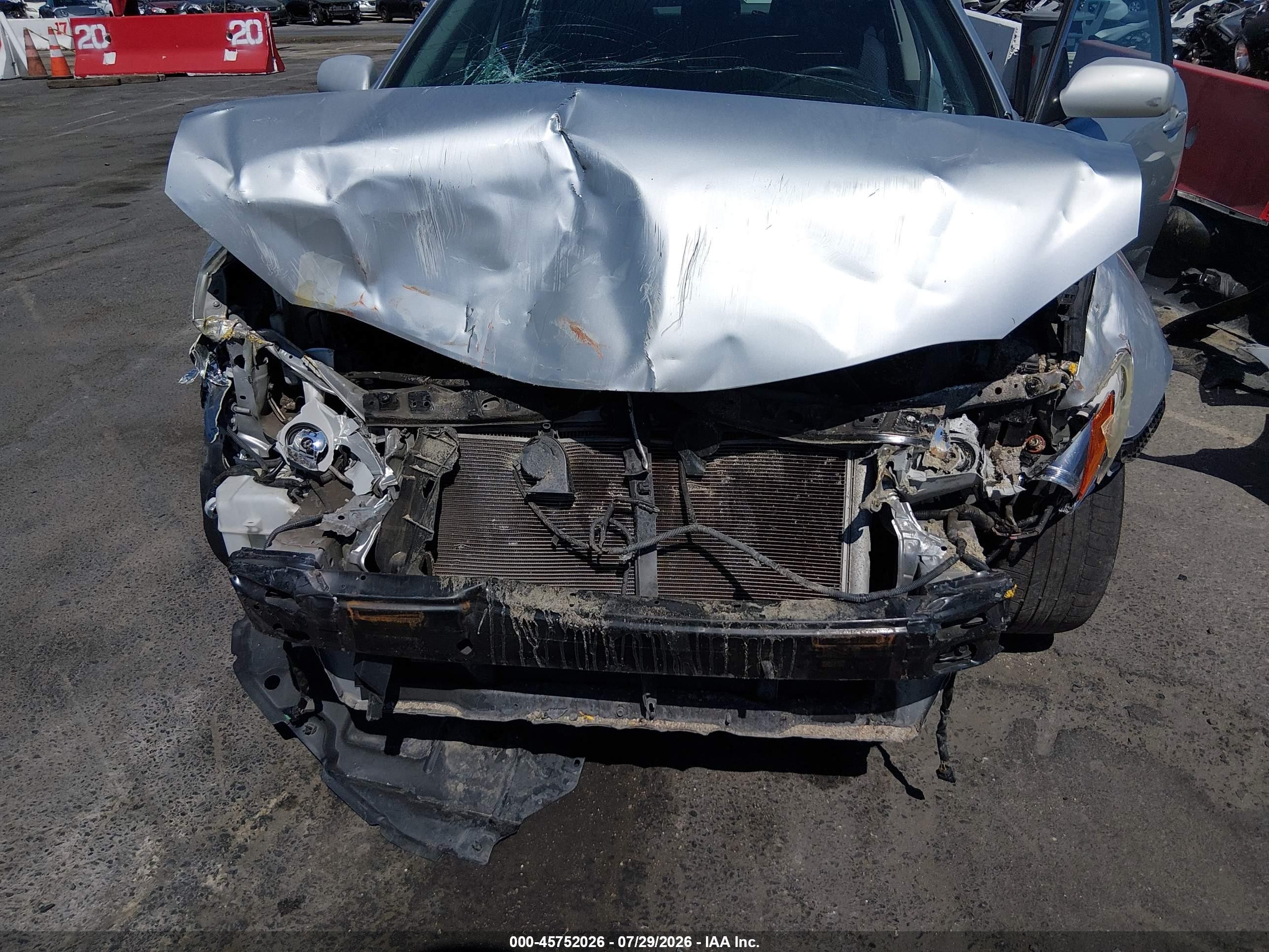 2008 Toyota Camry Se Серебряный vin: 4T1BE46K48U739172