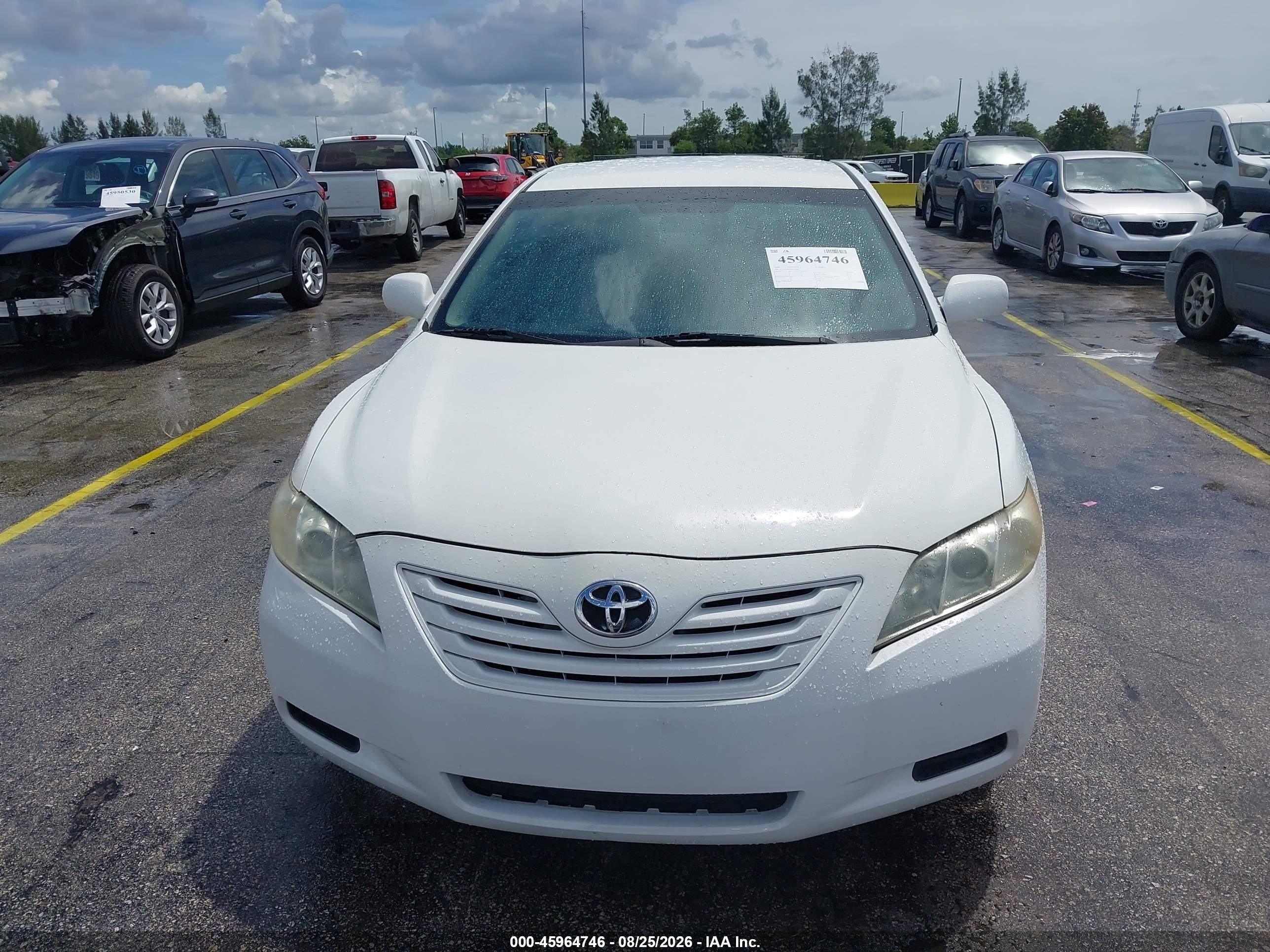 2008 Toyota Camry Le White vin: 4T1BE46K48U749460