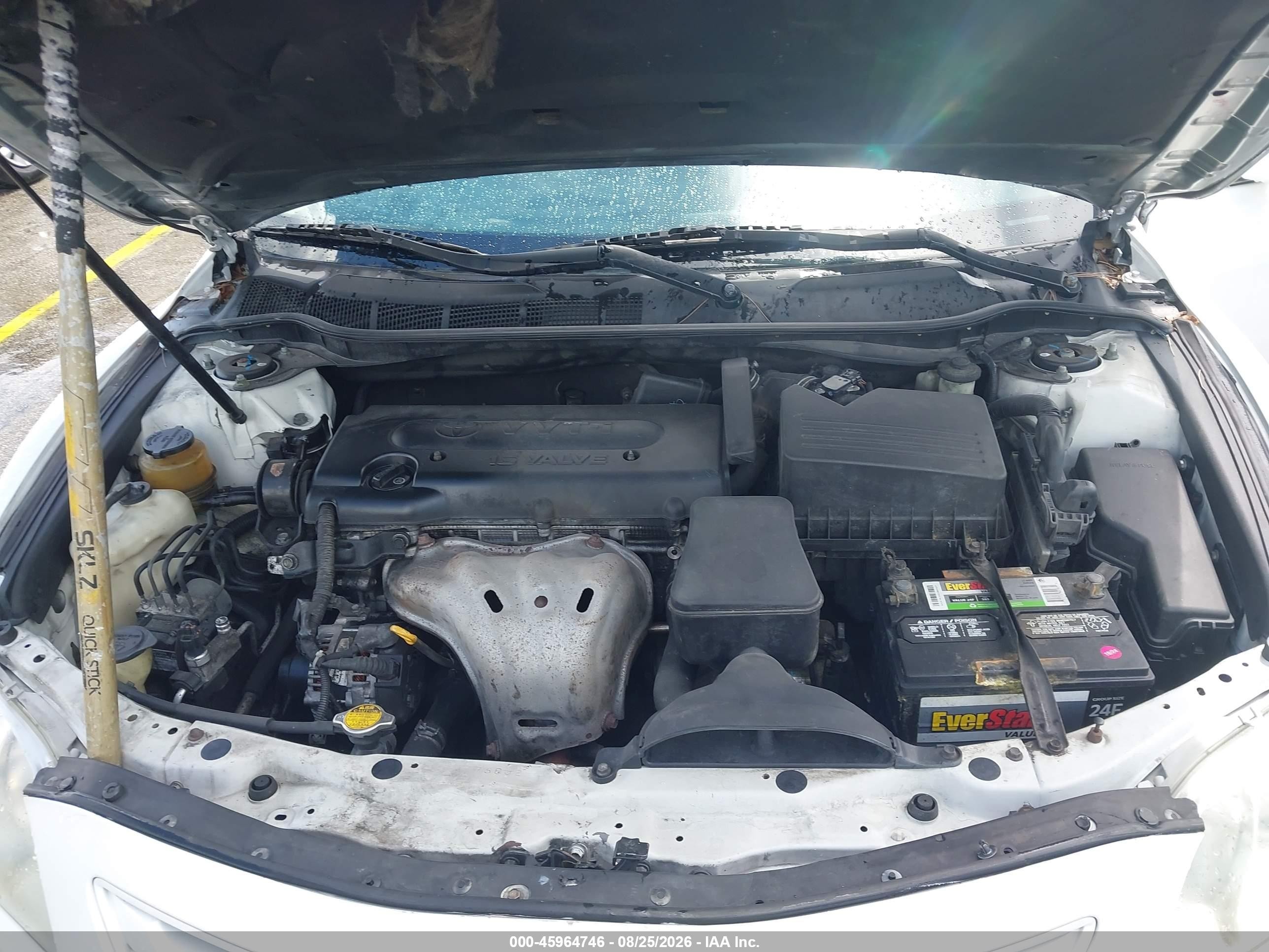 2008 Toyota Camry Le White vin: 4T1BE46K48U749460