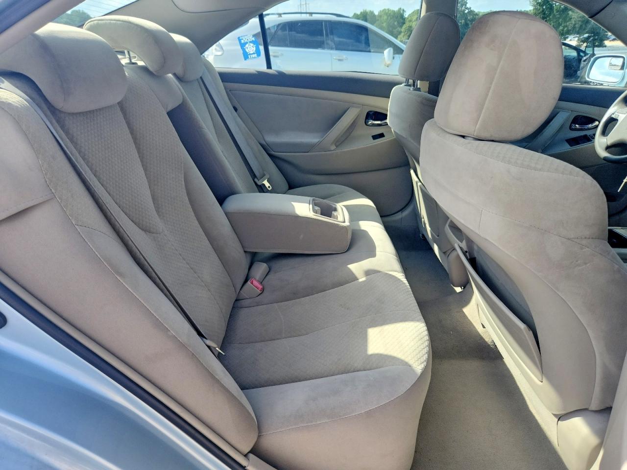 2008 Toyota Camry Le Blue vin: 4T1BE46K48U753380