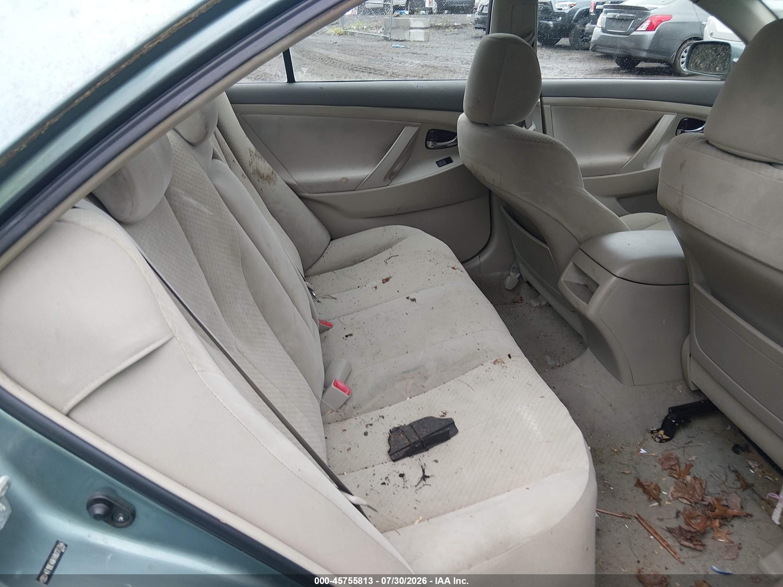 2008 Toyota Camry Le Green vin: 4T1BE46K48U777744