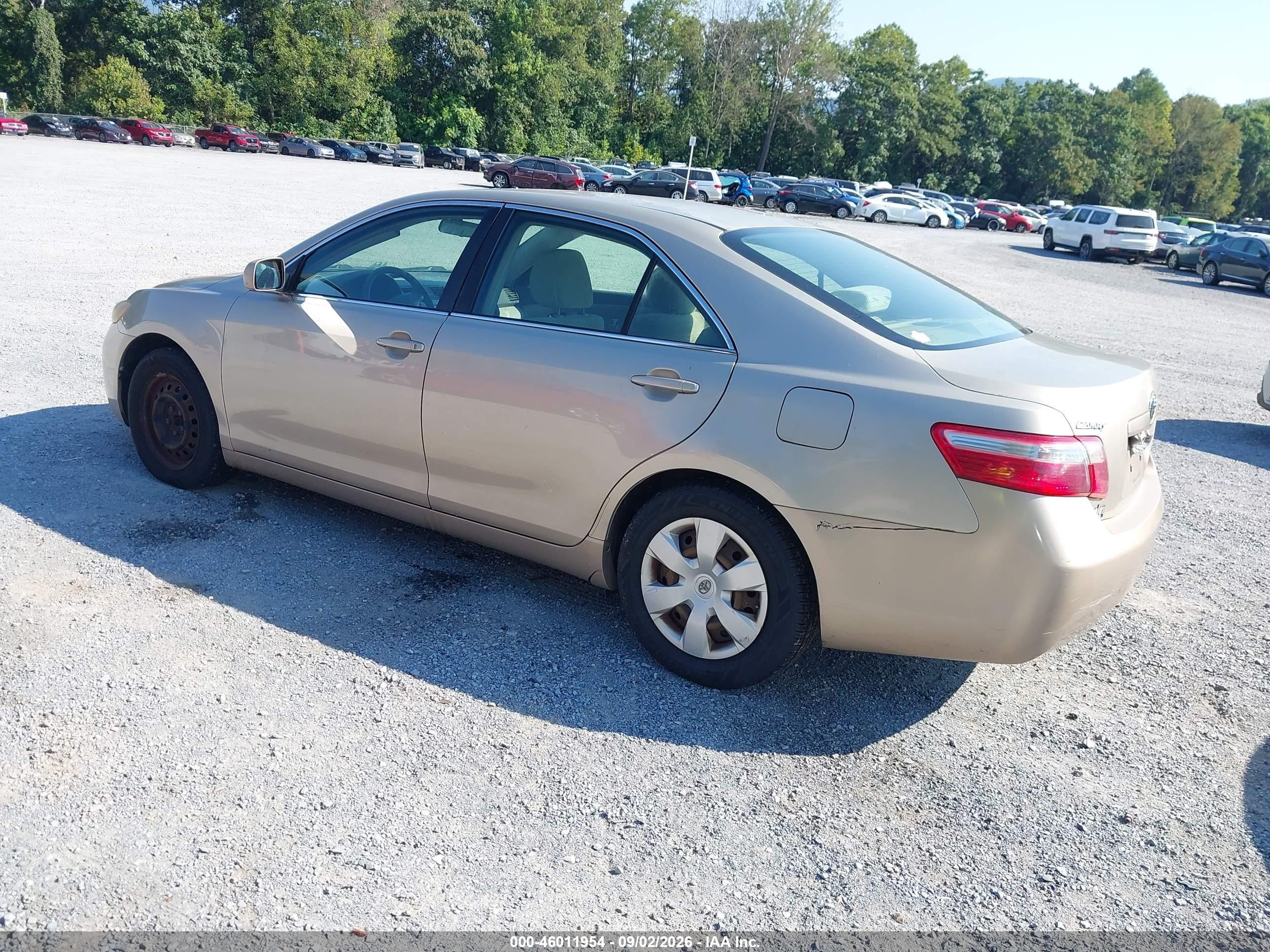 2008 Toyota Camry Le Золотой vin: 4T1BE46K48U781731
