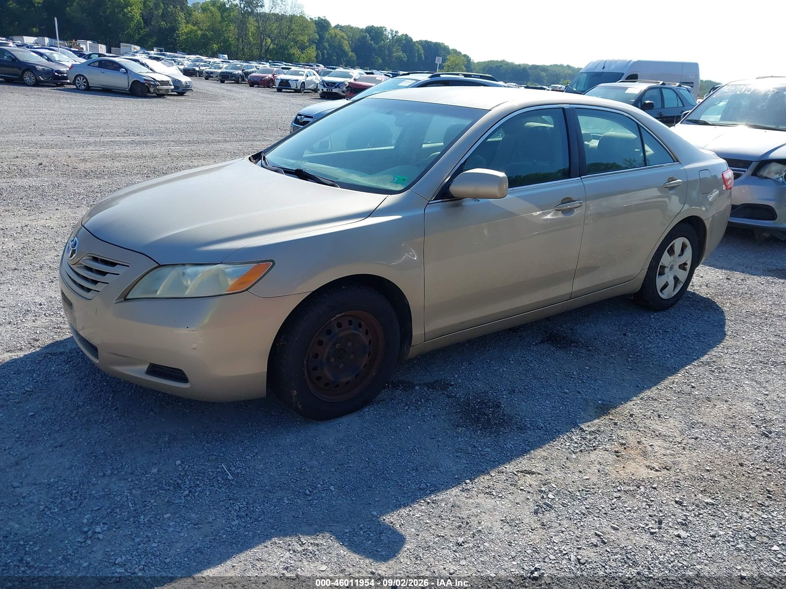 2008 Toyota Camry Le Золотой vin: 4T1BE46K48U781731