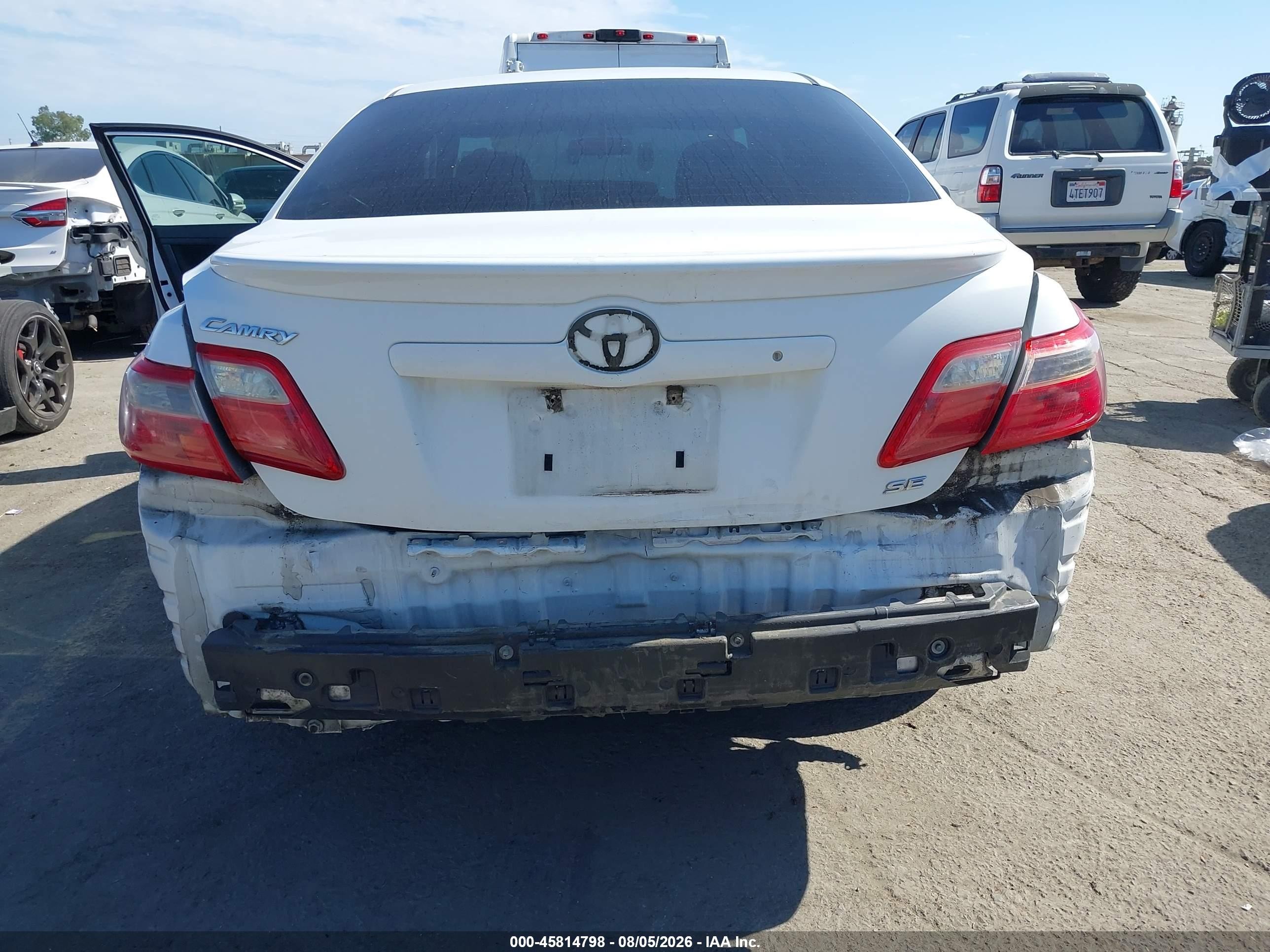2008 Toyota Camry Se White vin: 4T1BE46K48U783172
