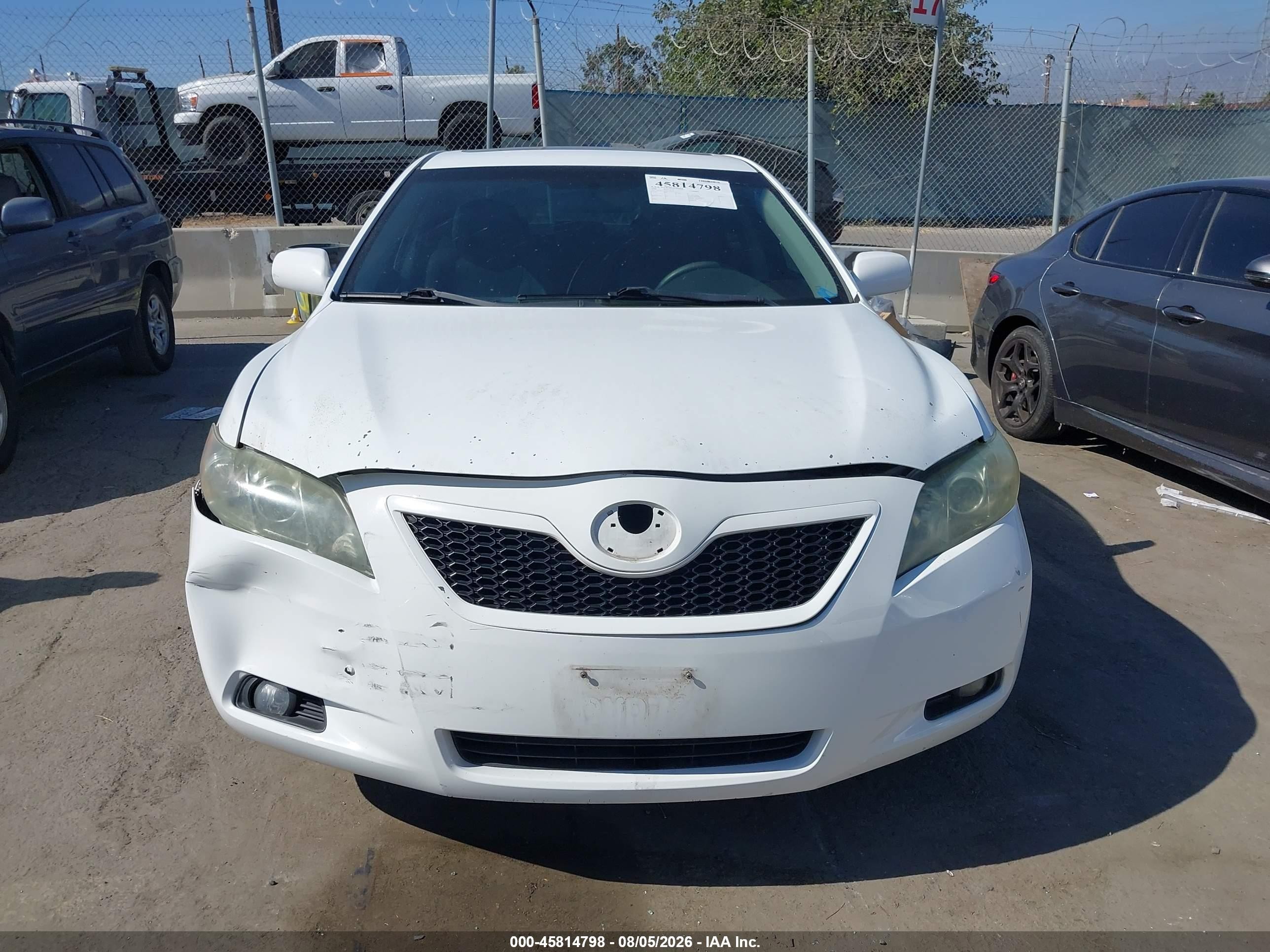 2008 Toyota Camry Se White vin: 4T1BE46K48U783172