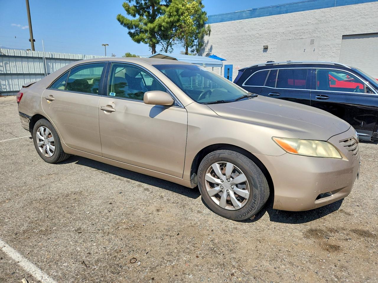 2009 Toyota Camry Base Gold vin: 4T1BE46K49U268481