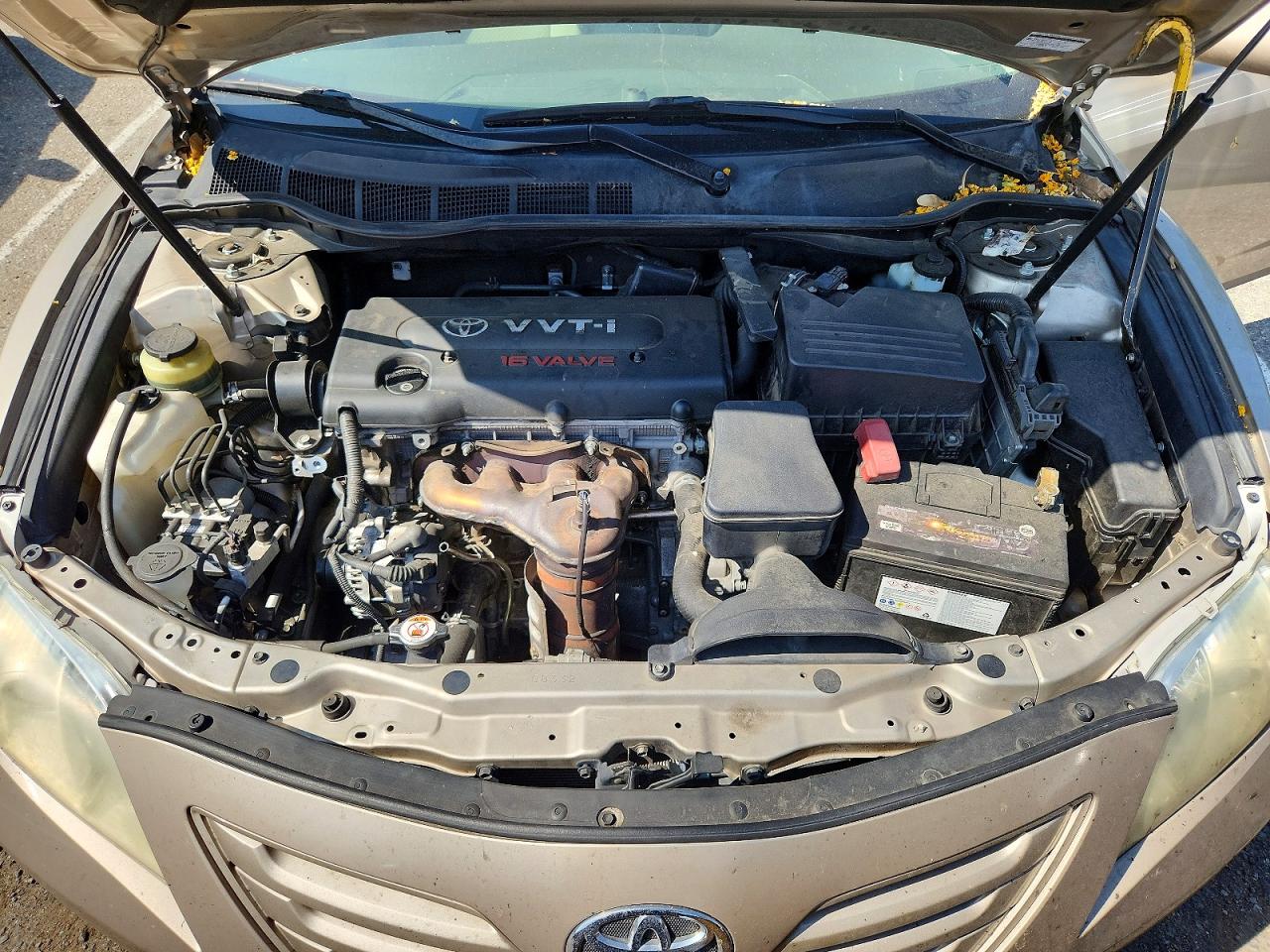 2009 Toyota Camry Base Gold vin: 4T1BE46K49U268481