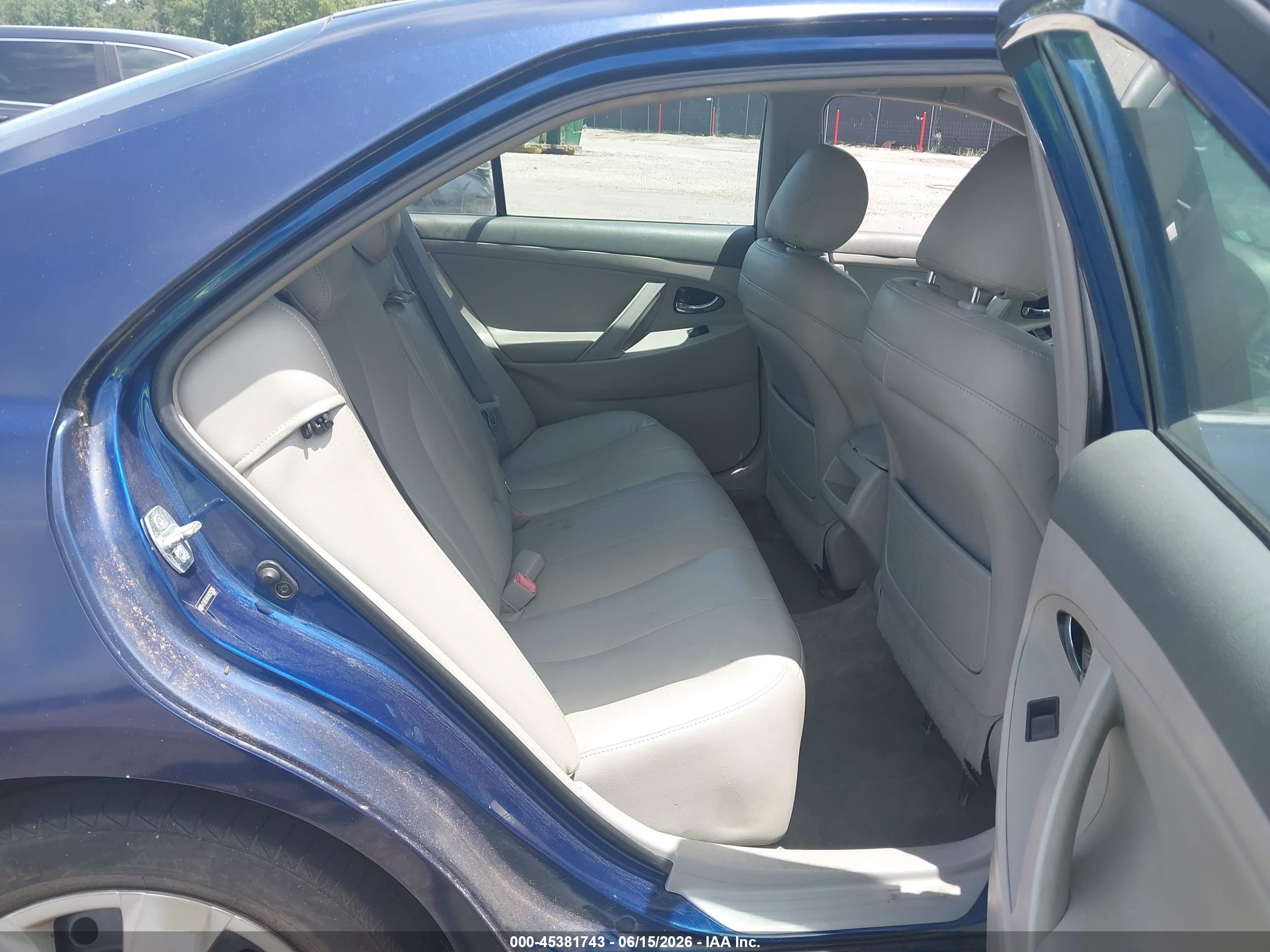 2009 Toyota Camry   Синий vin: 4T1BE46K49U295096