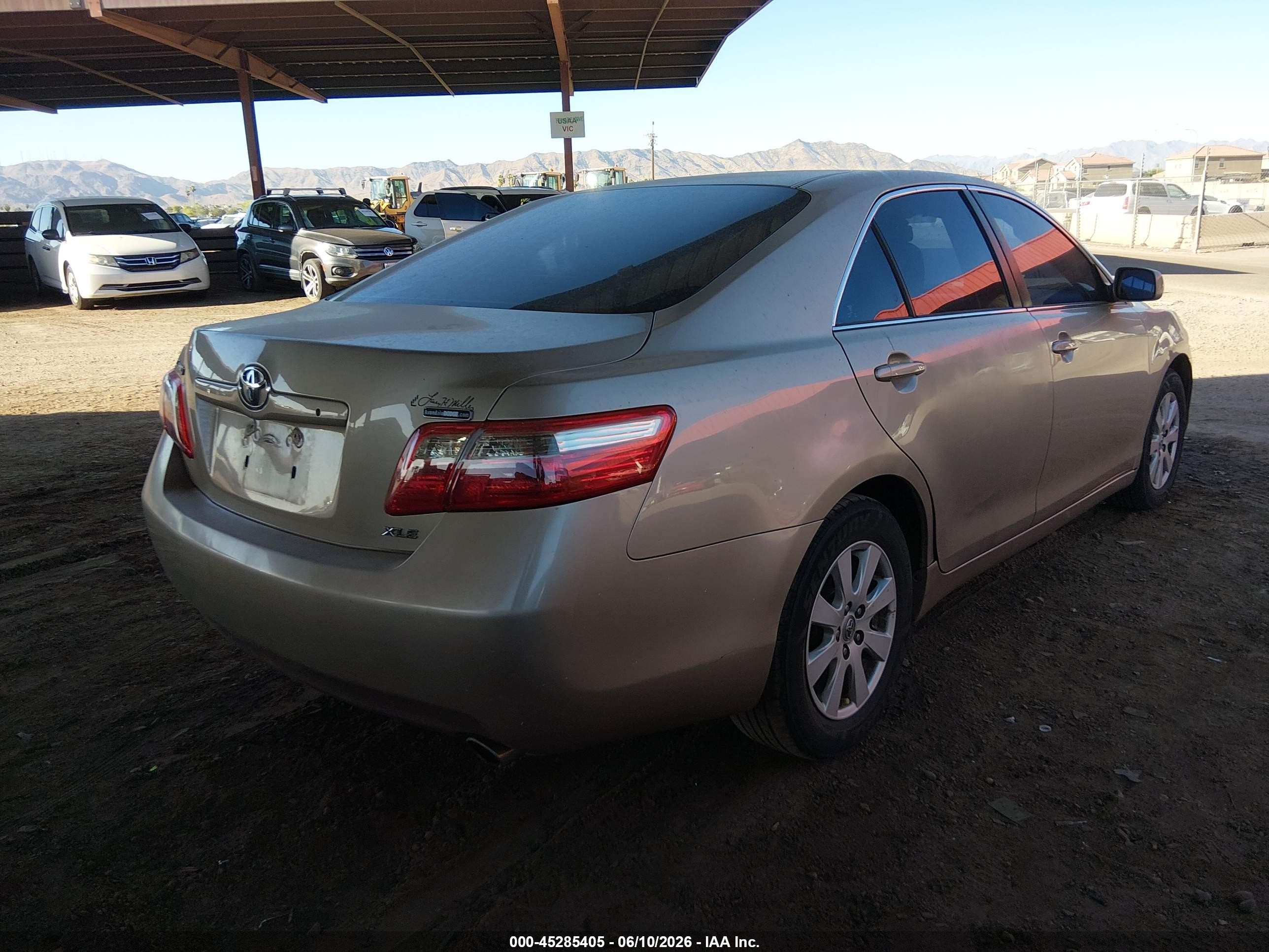 2009 Toyota Camry Xle Gold vin: 4T1BE46K49U301267