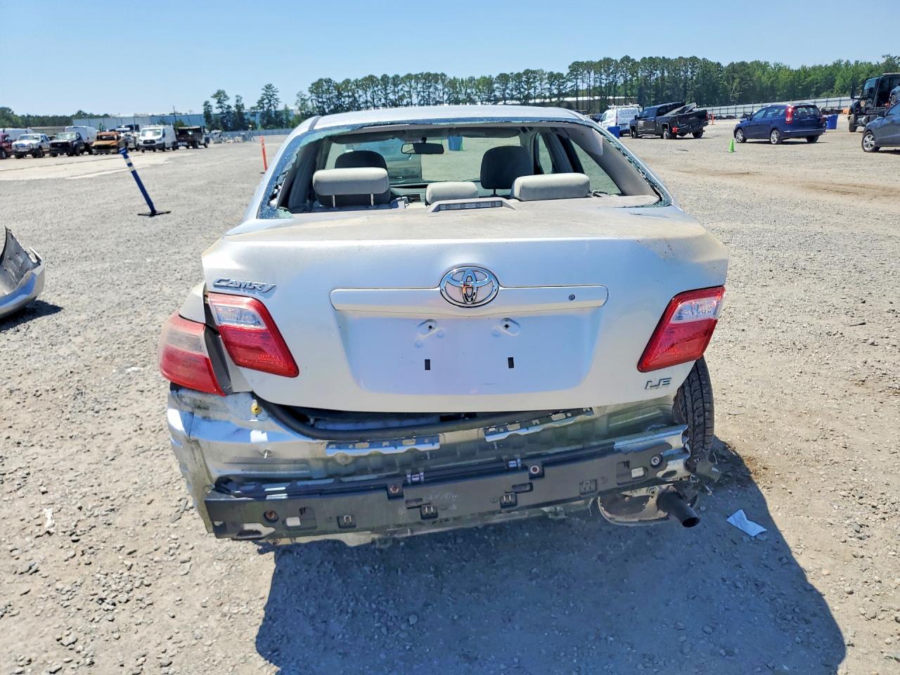 2009 Toyota Camry Silver vin: 4T1BE46K49U305867