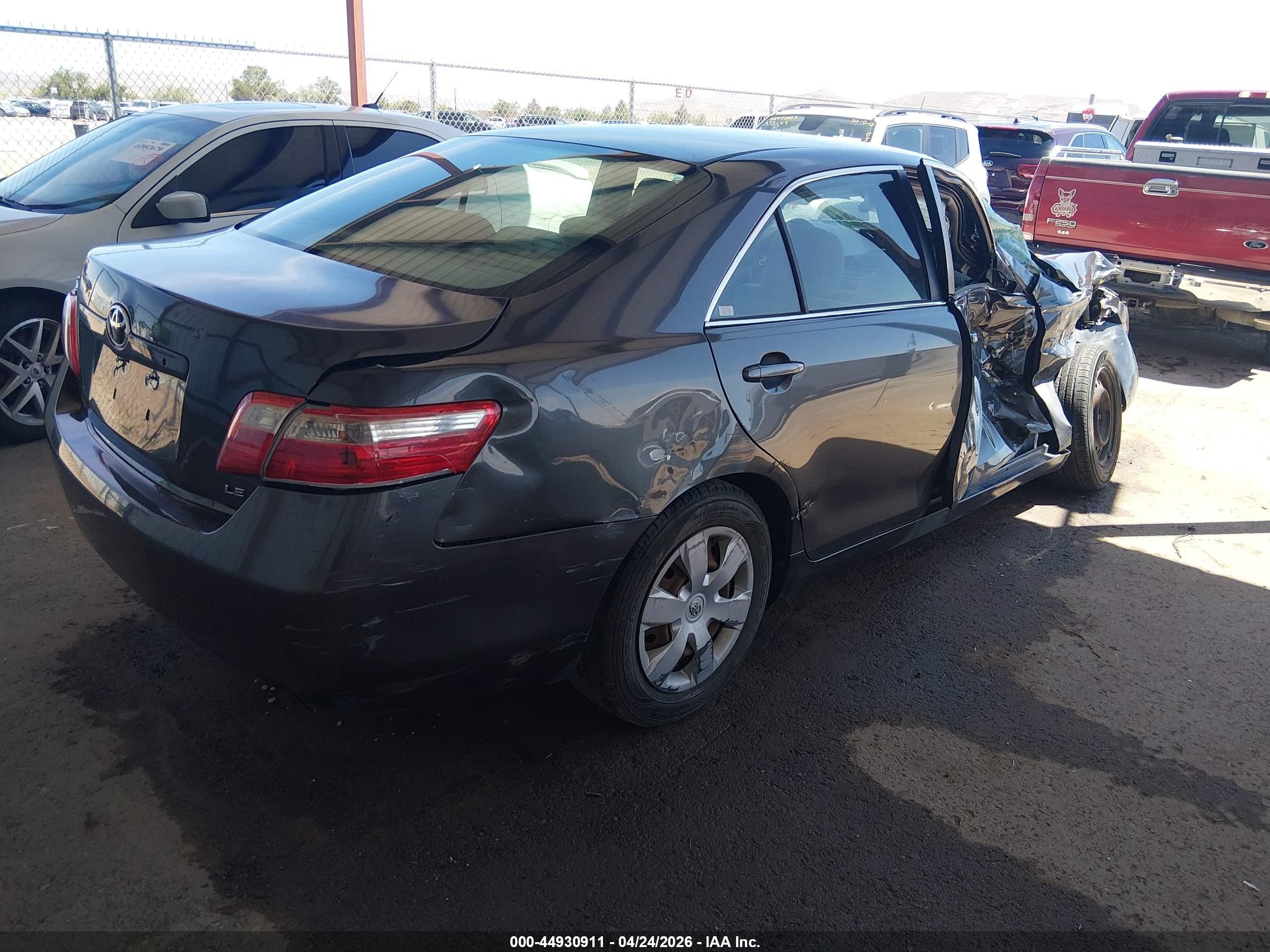 2009 Toyota Camry Le Gray vin: 4T1BE46K49U323379