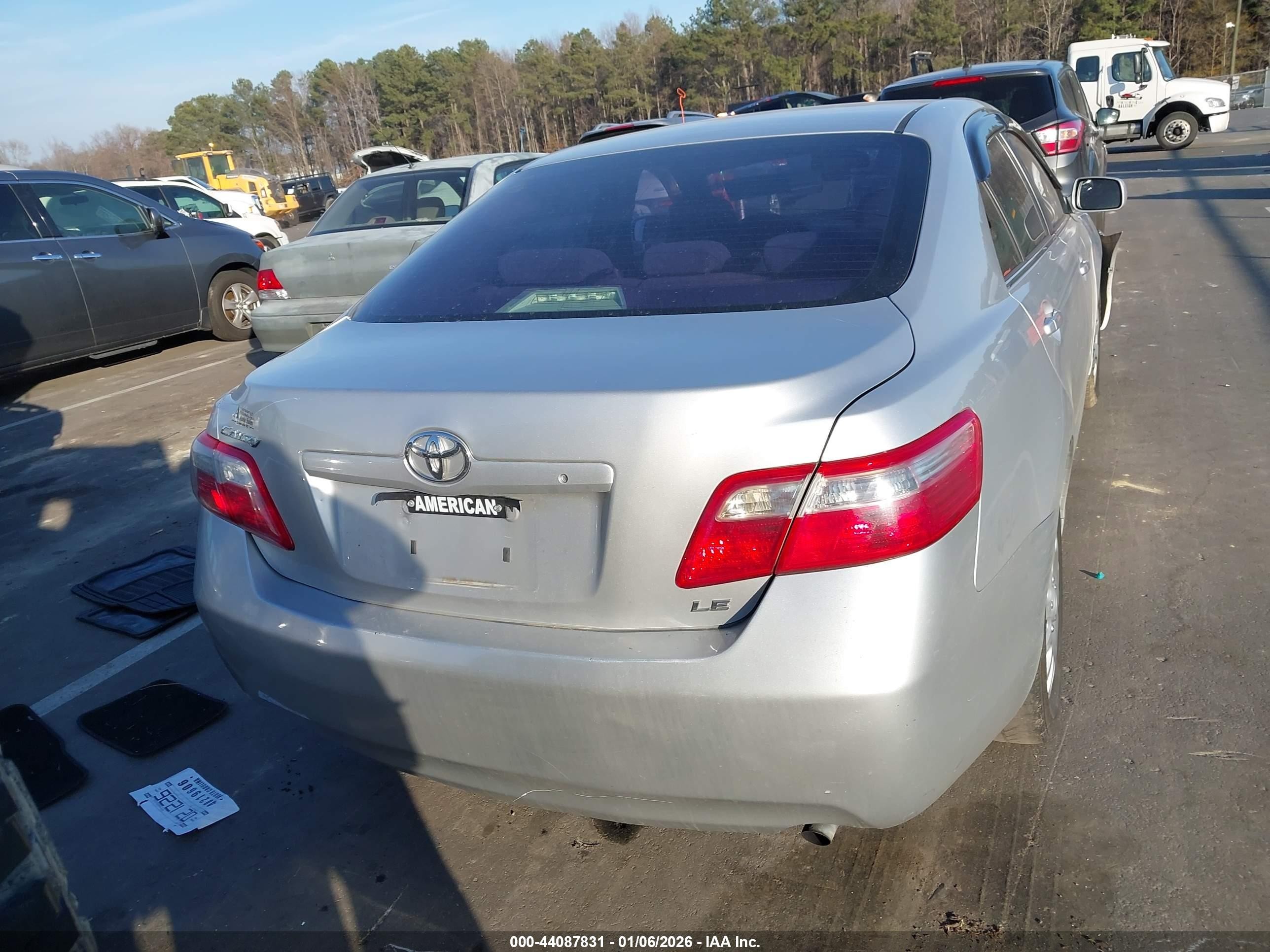 2009 Toyota Camry Le Silver vin: 4T1BE46K49U351943