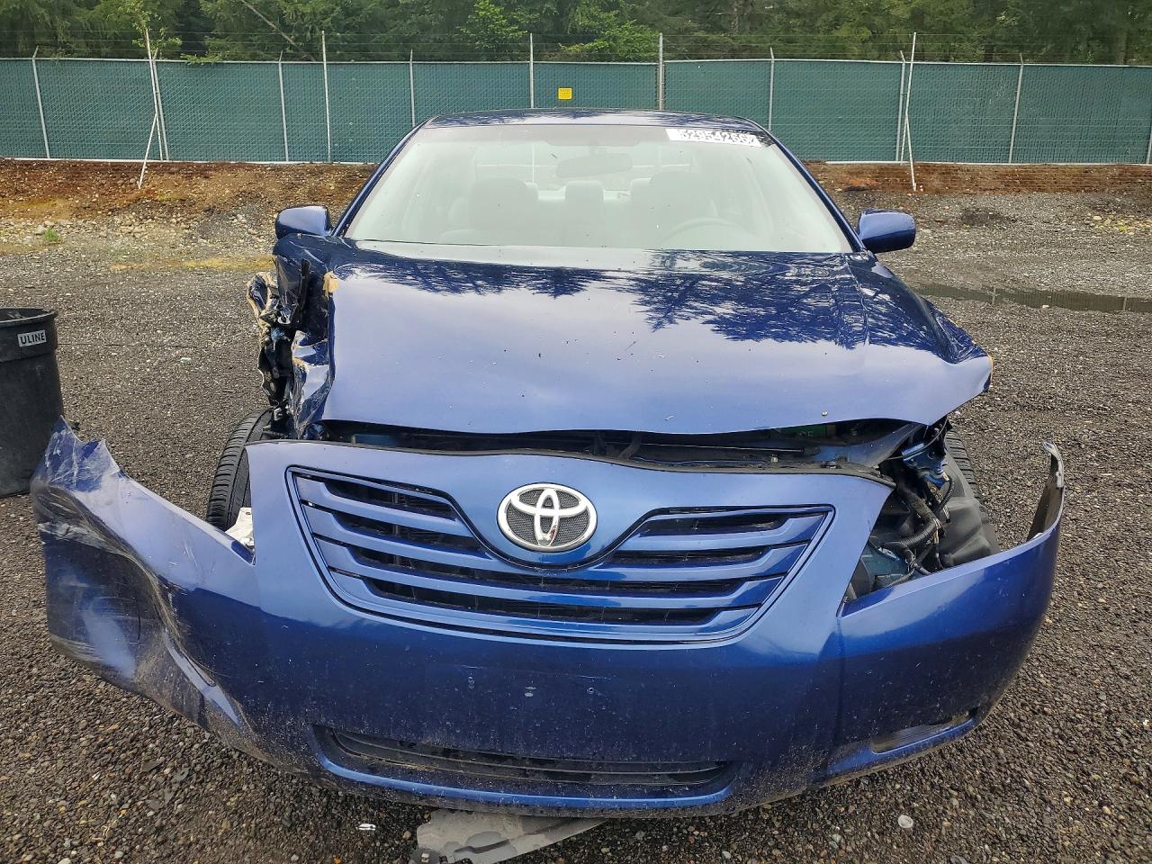 2009 Toyota Camry Le Blue vin: 4T1BE46K49U363980