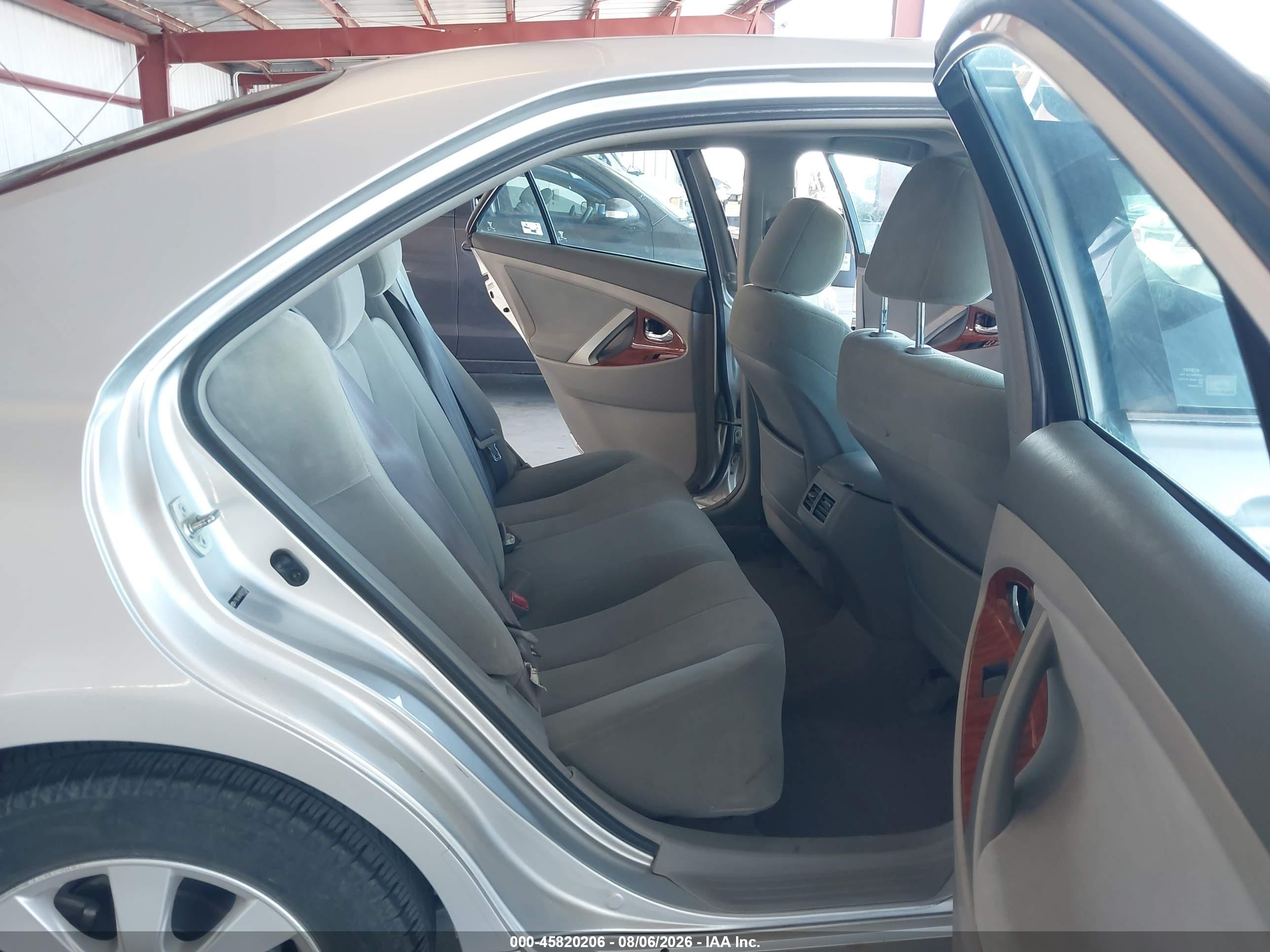2009 Toyota Camry Xle Silver vin: 4T1BE46K49U371156