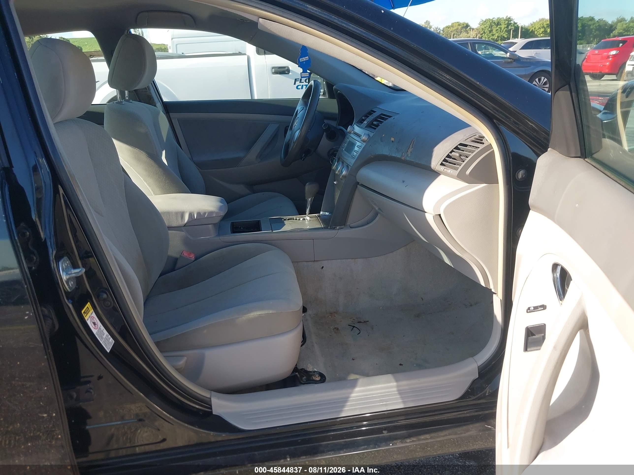 2009 Toyota Camry   Черный vin: 4T1BE46K49U380701
