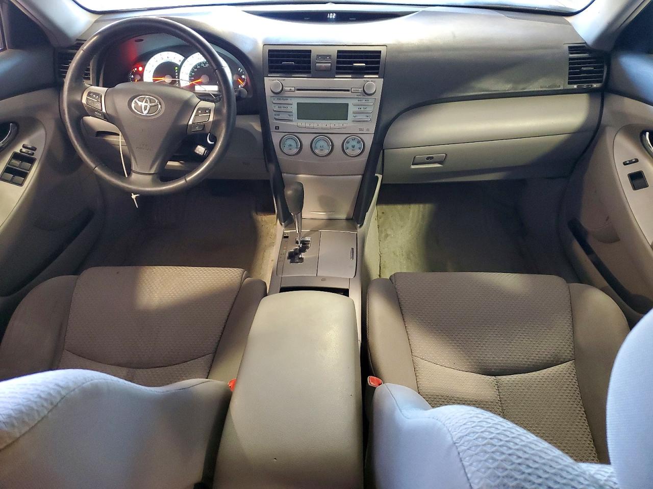 2009 Toyota Camry Base Silver vin: 4T1BE46K49U383386