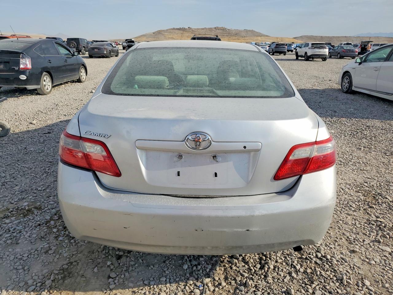 2009 Toyota Camry Base Silver vin: 4T1BE46K49U384618
