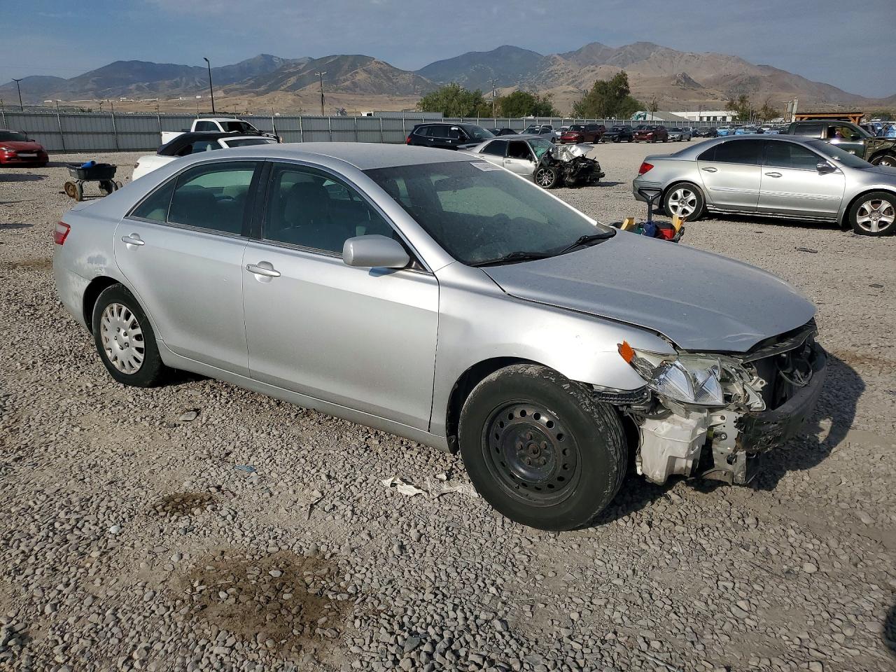 2009 Toyota Camry Base Silver vin: 4T1BE46K49U384618