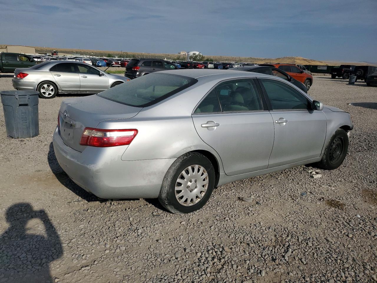 2009 Toyota Camry Base Silver vin: 4T1BE46K49U384618