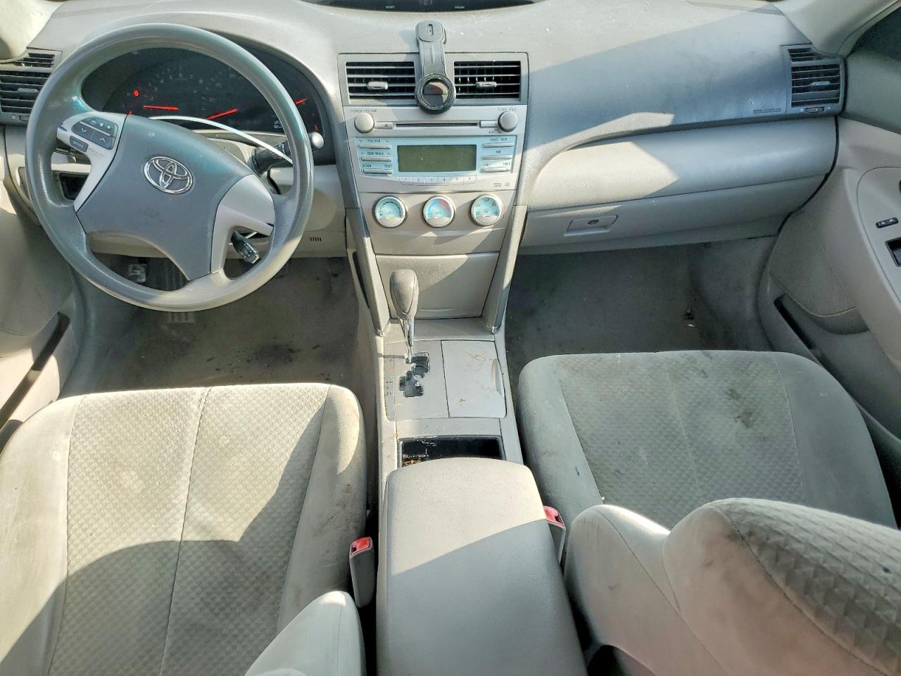 2009 Toyota Camry Base Silver vin: 4T1BE46K49U384618