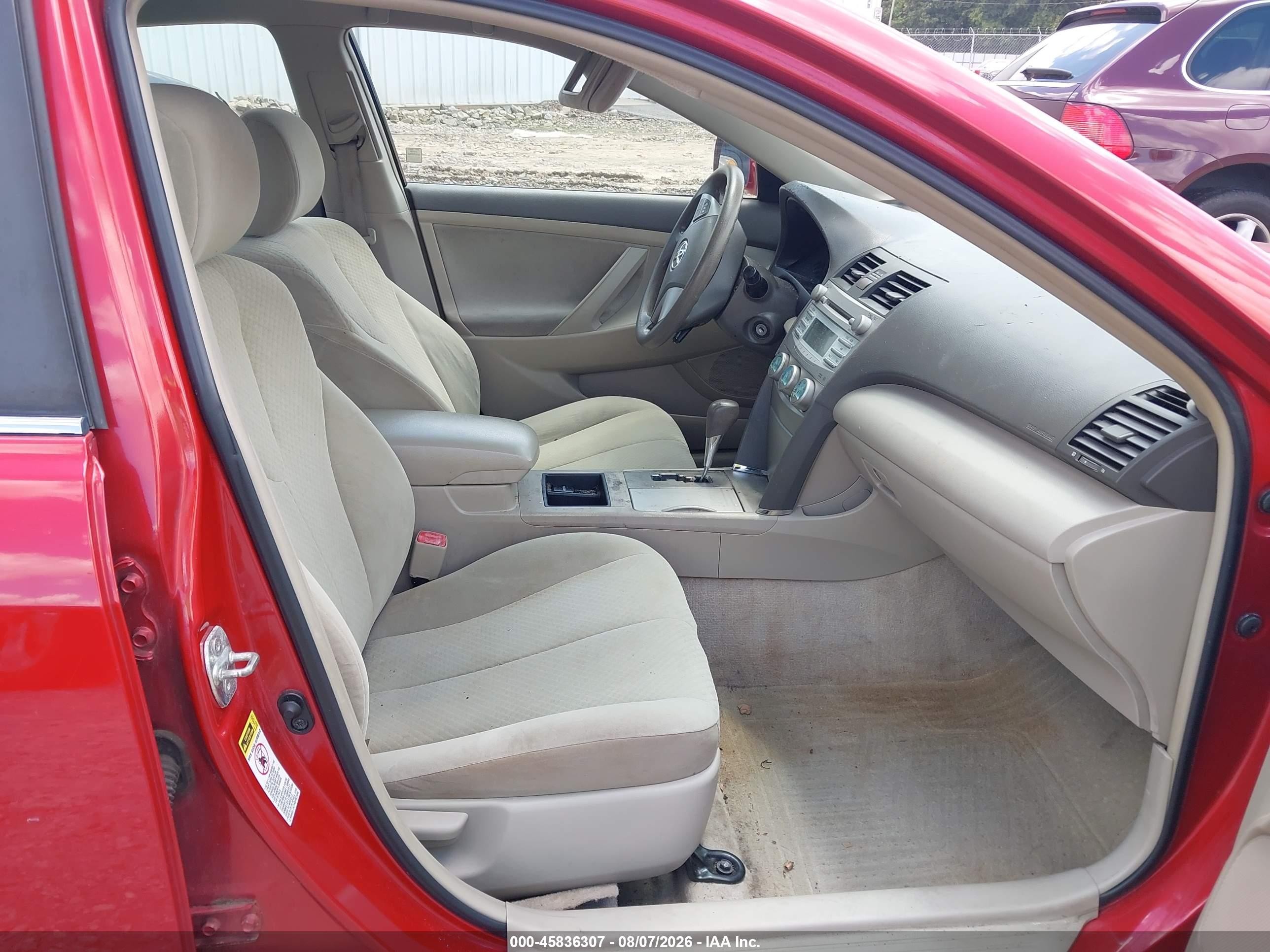 2009 Toyota Camry Le Red vin: 4T1BE46K49U386742