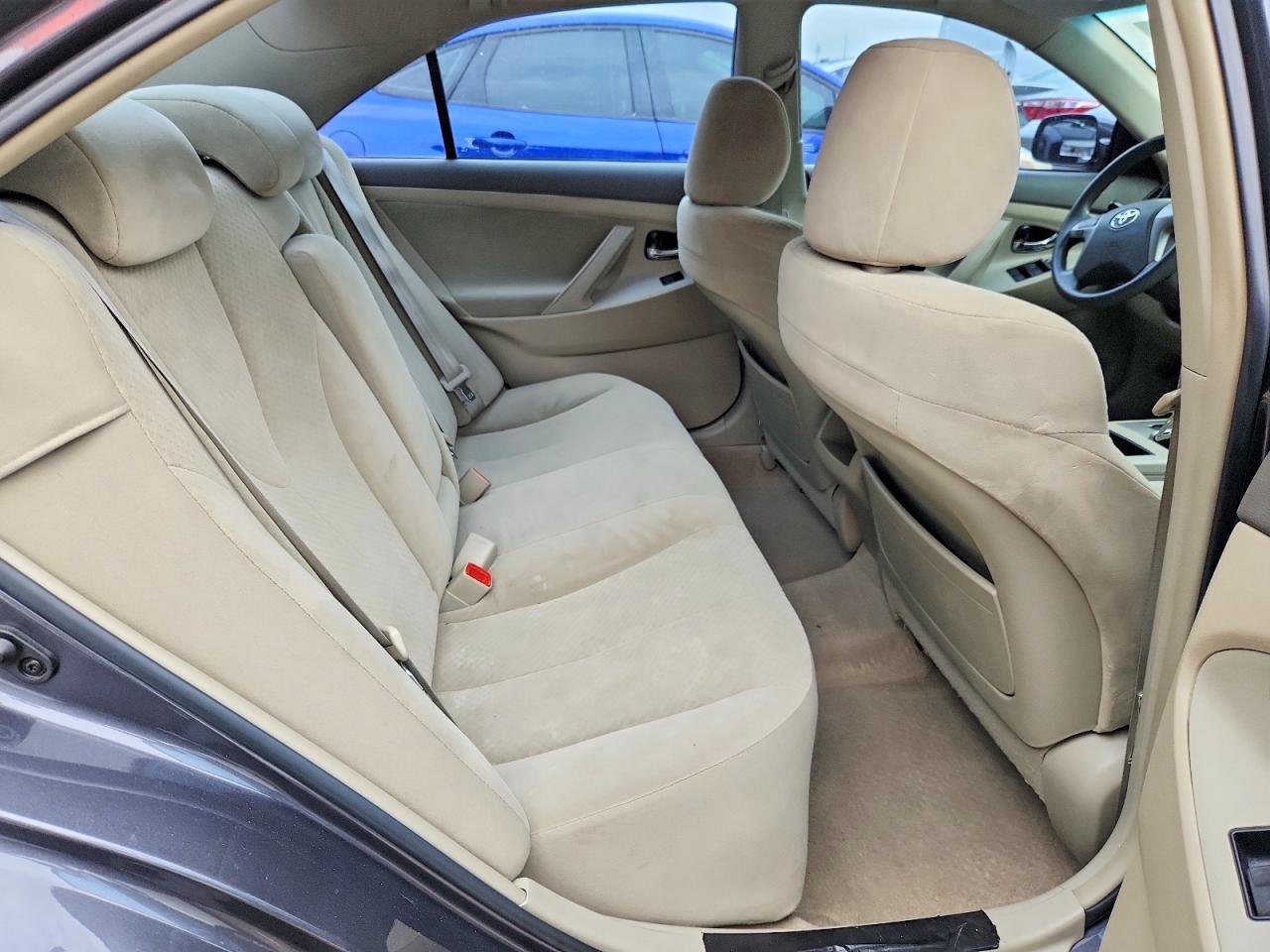 2009 Toyota Camry Le Charcoal vin: 4T1BE46K49U390743