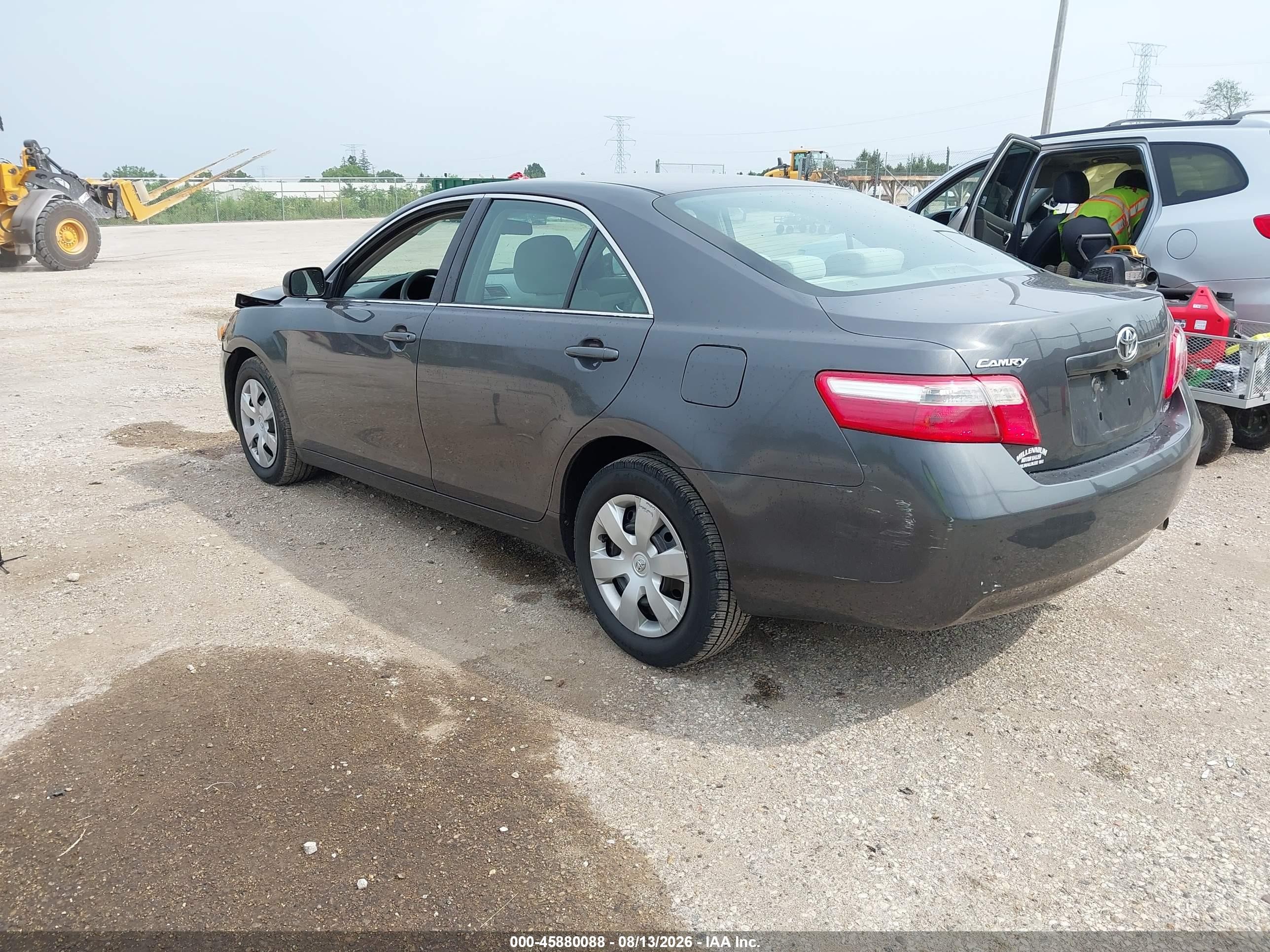 2009 Toyota Camry Le Gray vin: 4T1BE46K49U393707
