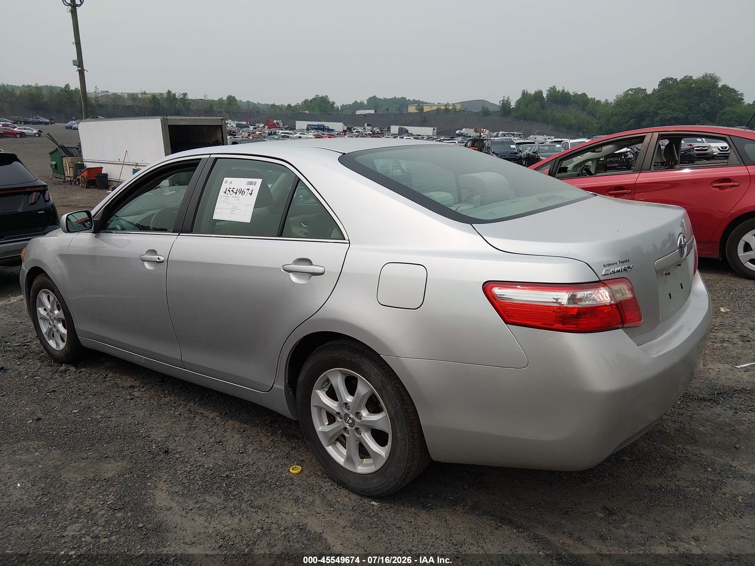 2009 Toyota Camry Le Silver vin: 4T1BE46K49U415026