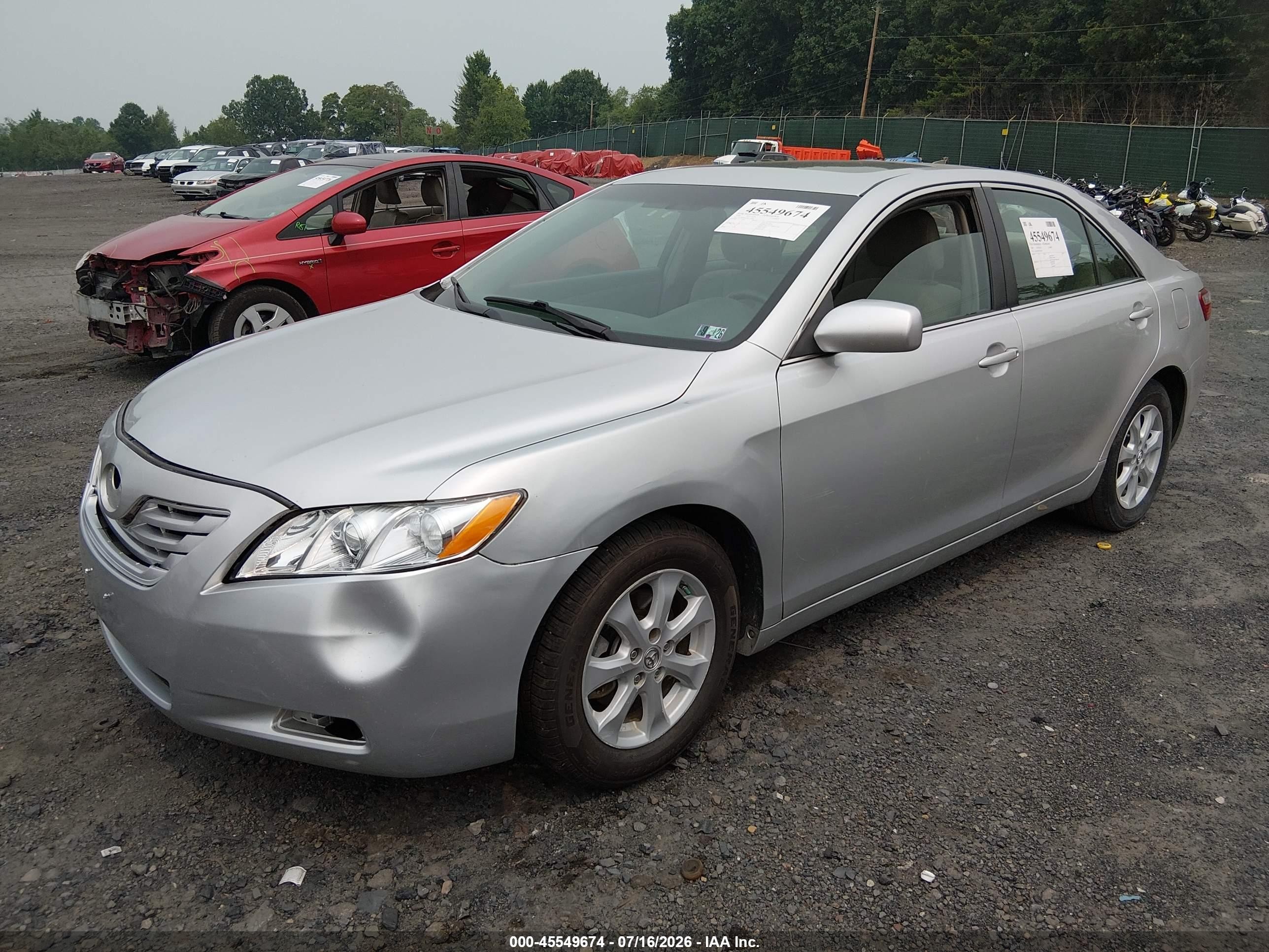 2009 Toyota Camry Le Silver vin: 4T1BE46K49U415026
