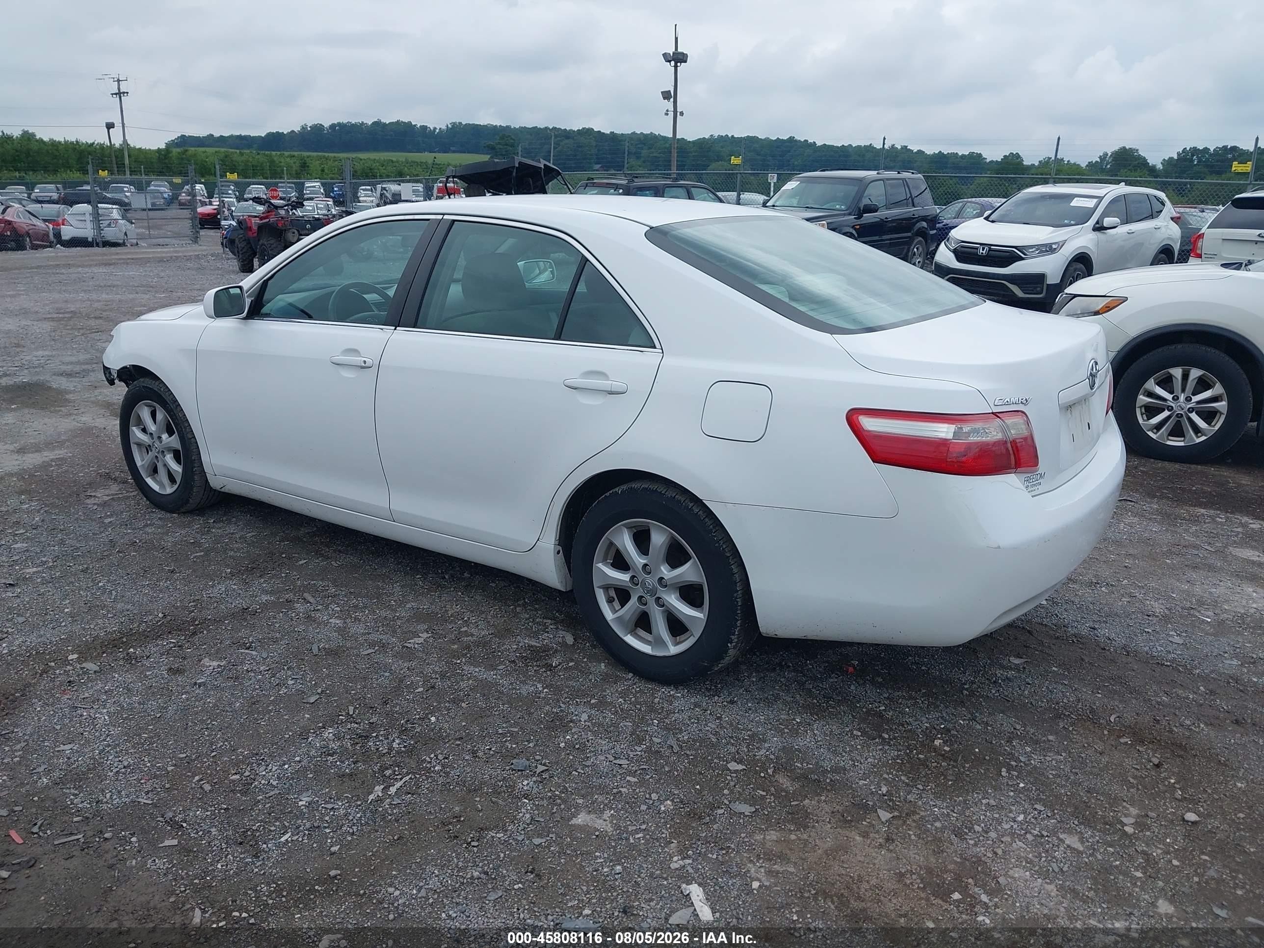 2009 Toyota Camry Le White vin: 4T1BE46K49U798241
