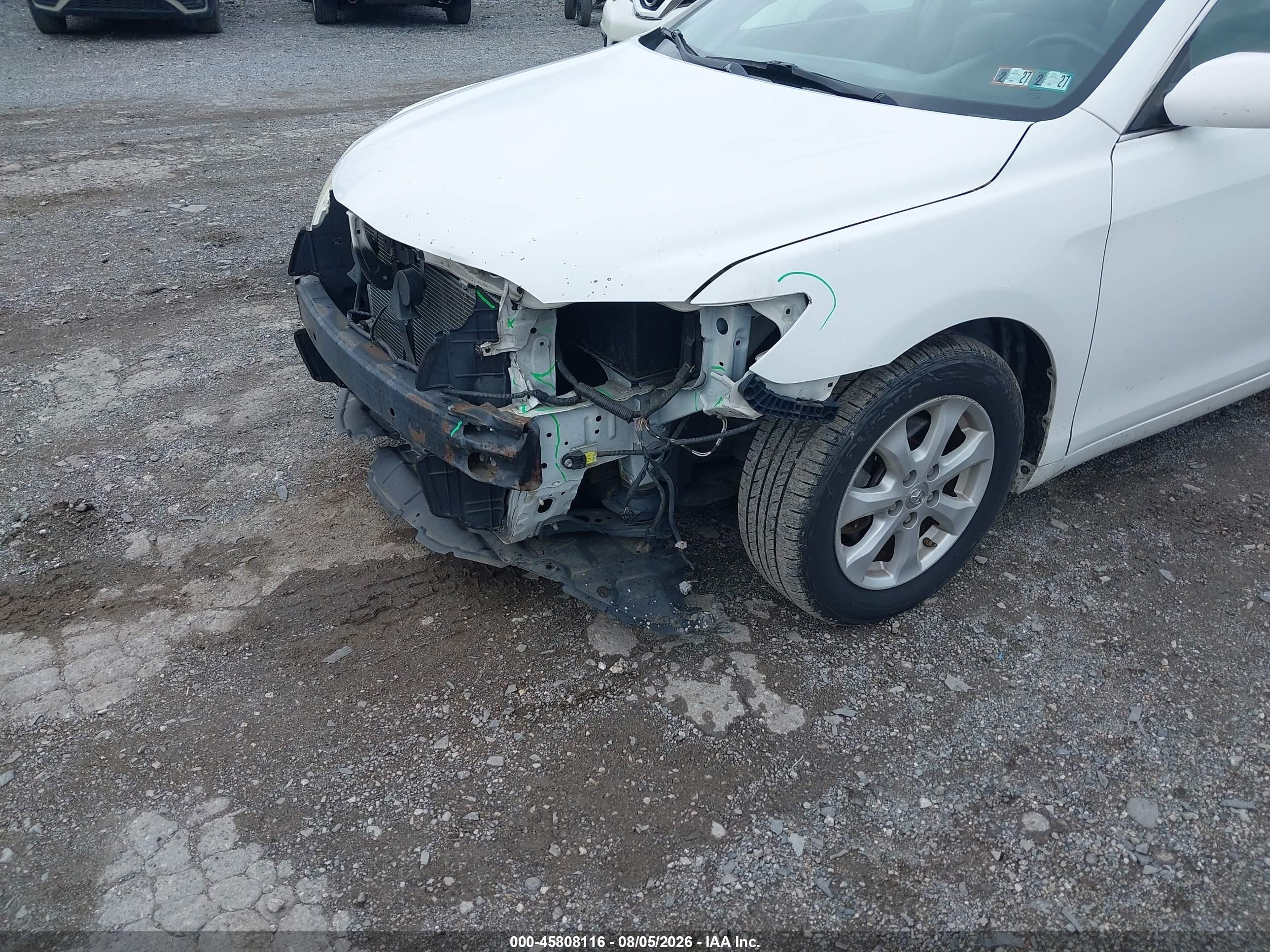 2009 Toyota Camry Le White vin: 4T1BE46K49U798241