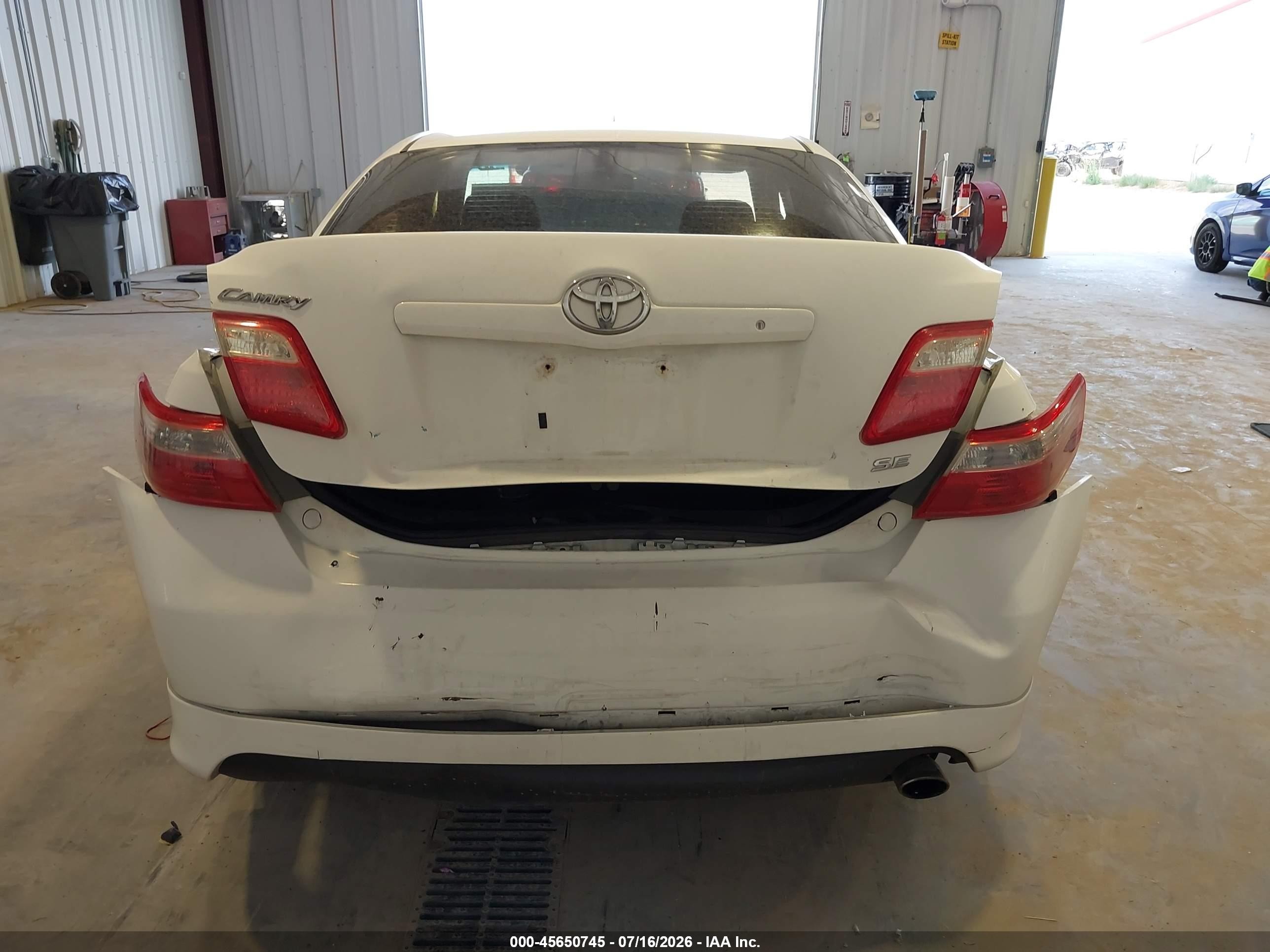 2009 Toyota Camry Se White vin: 4T1BE46K49U807424