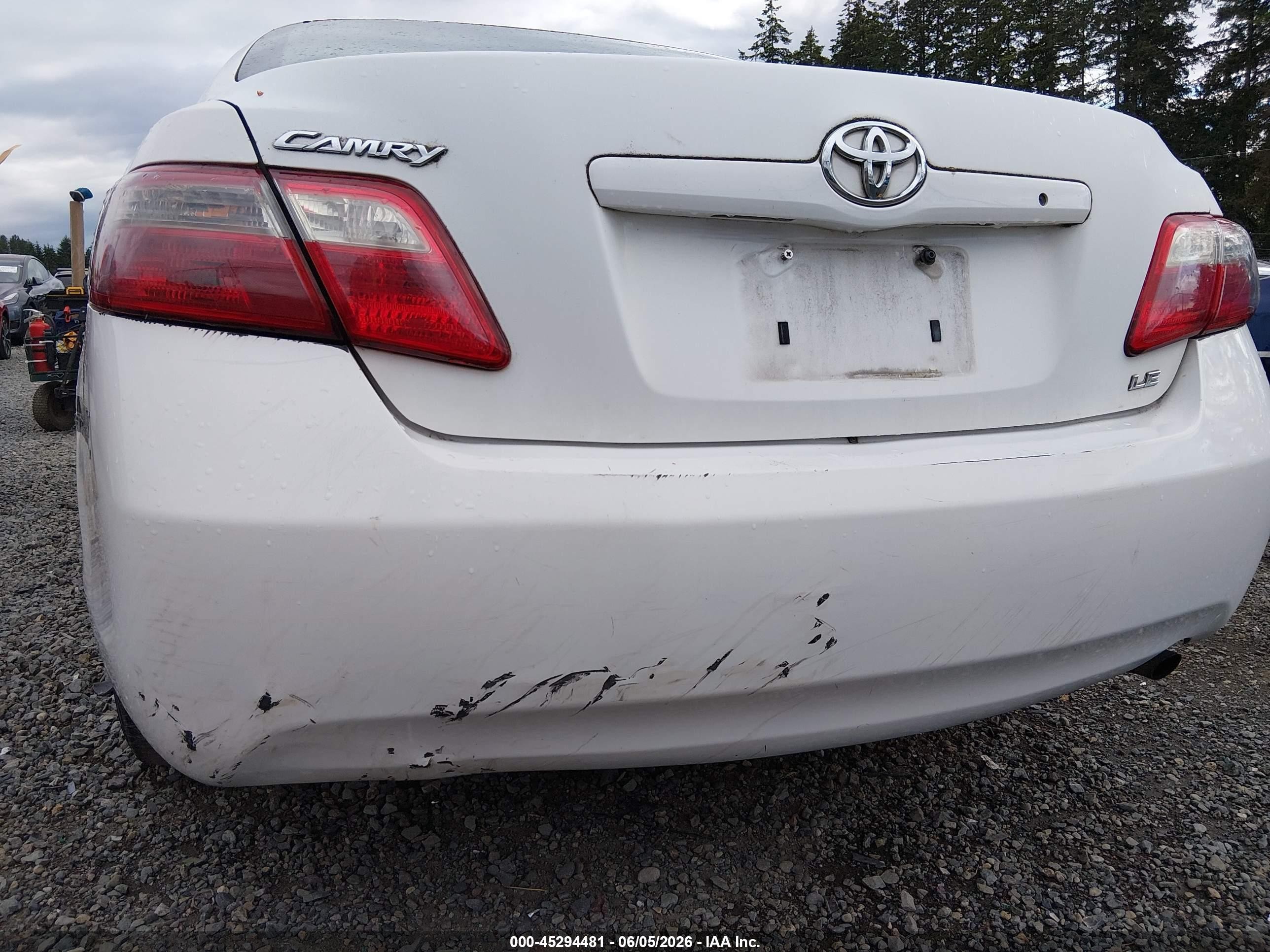 2009 Toyota Camry Le Белый vin: 4T1BE46K49U811148