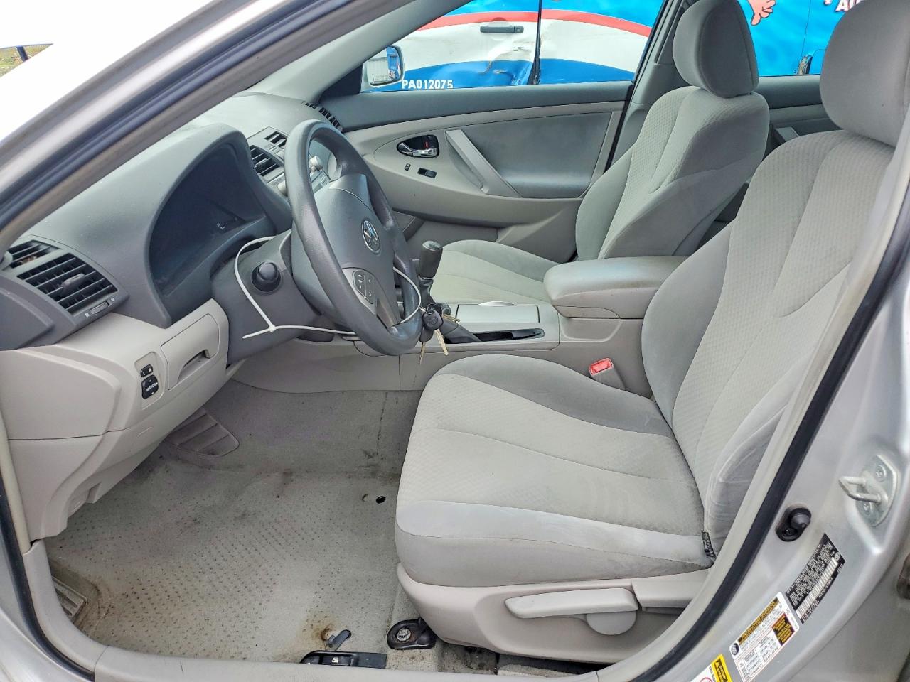 2009 Toyota Camry Base Silver vin: 4T1BE46K49U817077