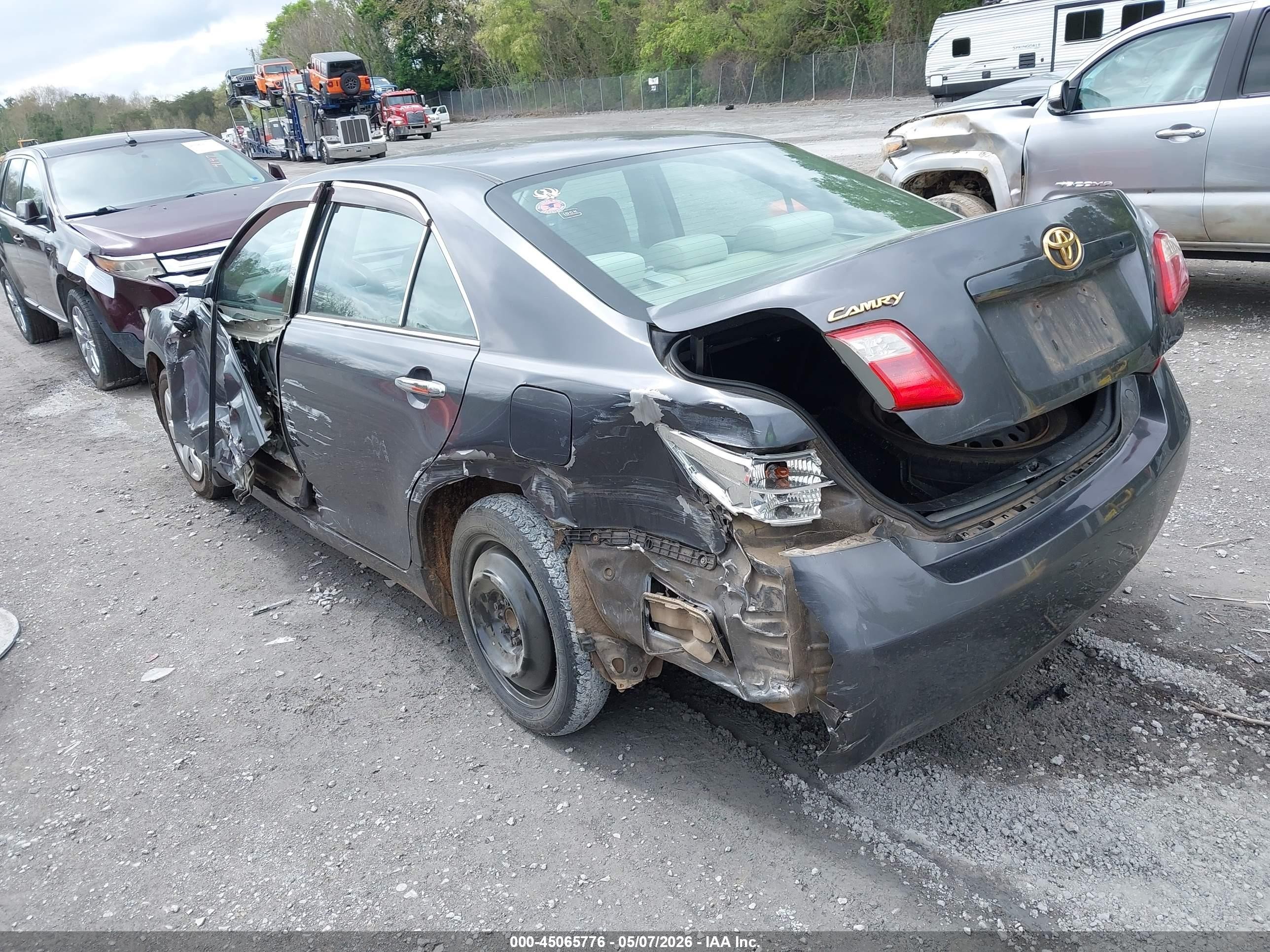 2009 Toyota Camry Le Gray vin: 4T1BE46K49U827852
