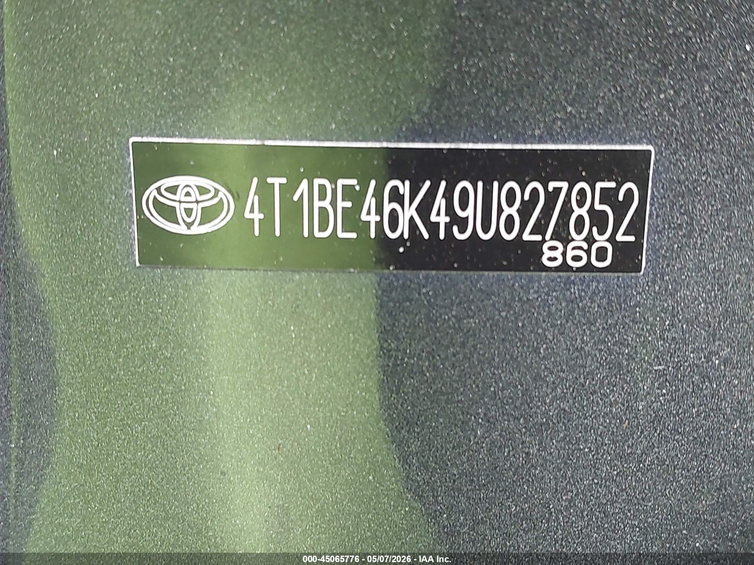 2009 Toyota Camry Le Gray vin: 4T1BE46K49U827852