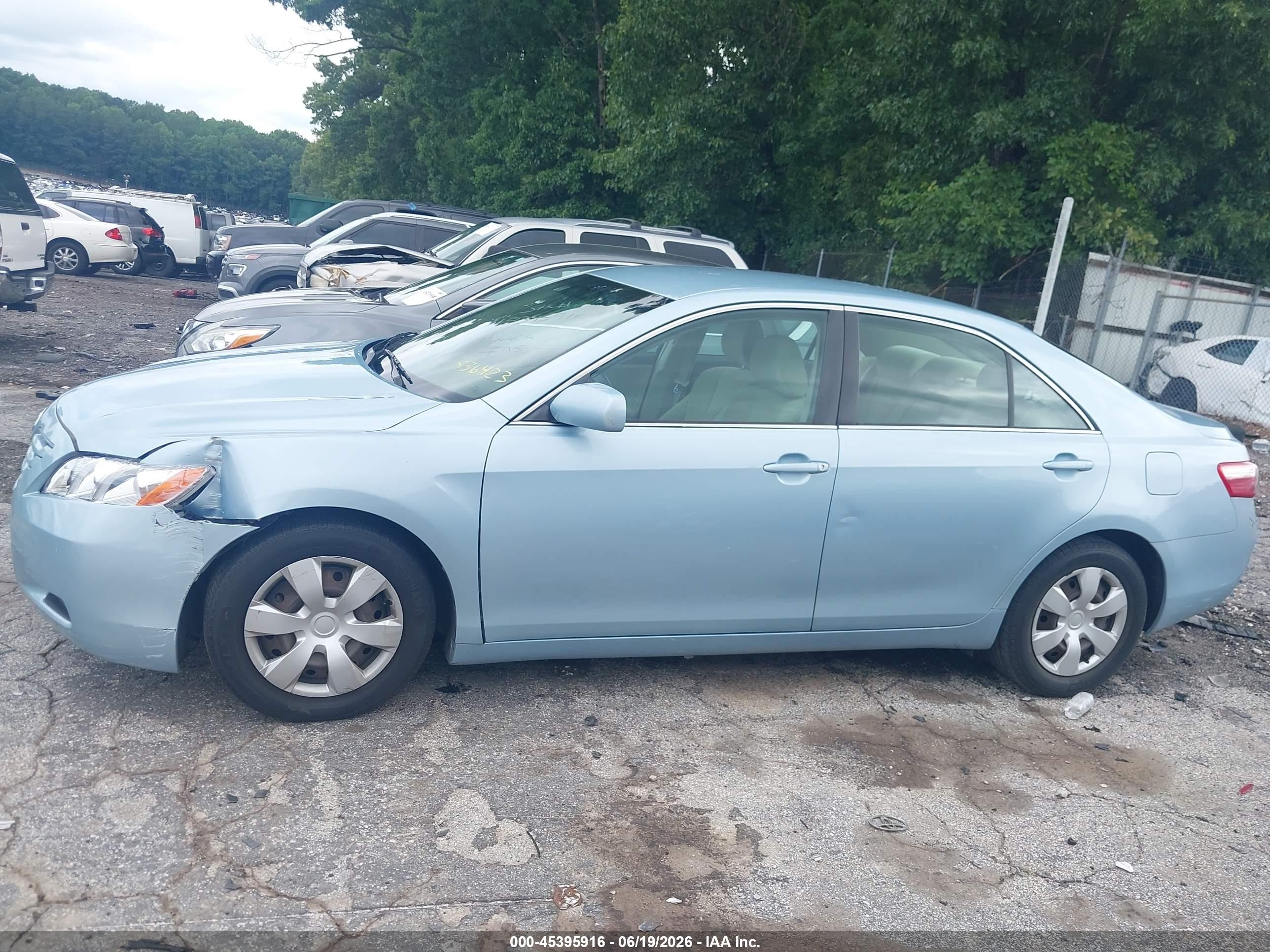 2009 Toyota Camry Le Light Blue vin: 4T1BE46K49U836423