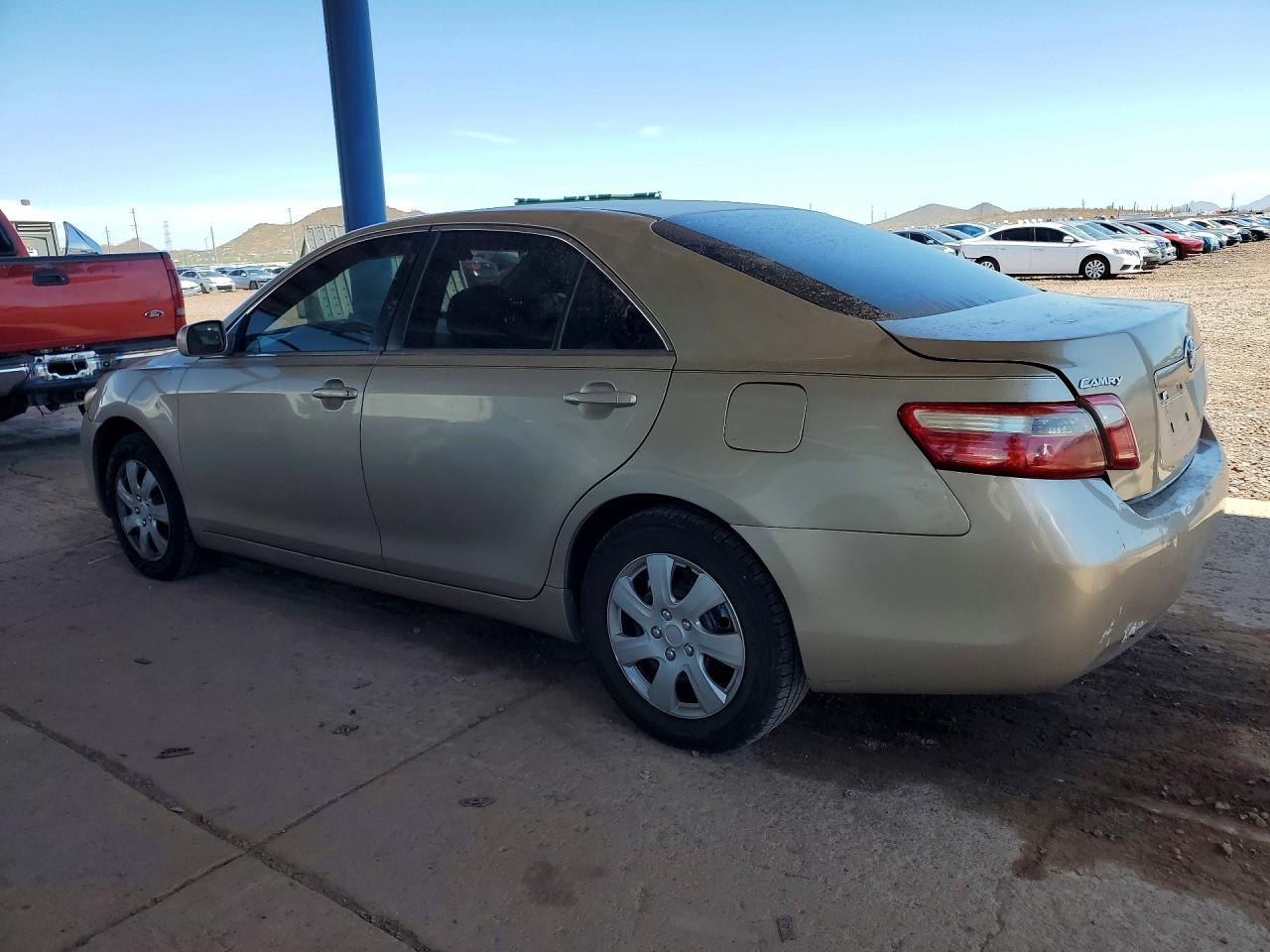 2009 Toyota Camry Le Gold vin: 4T1BE46K49U853674